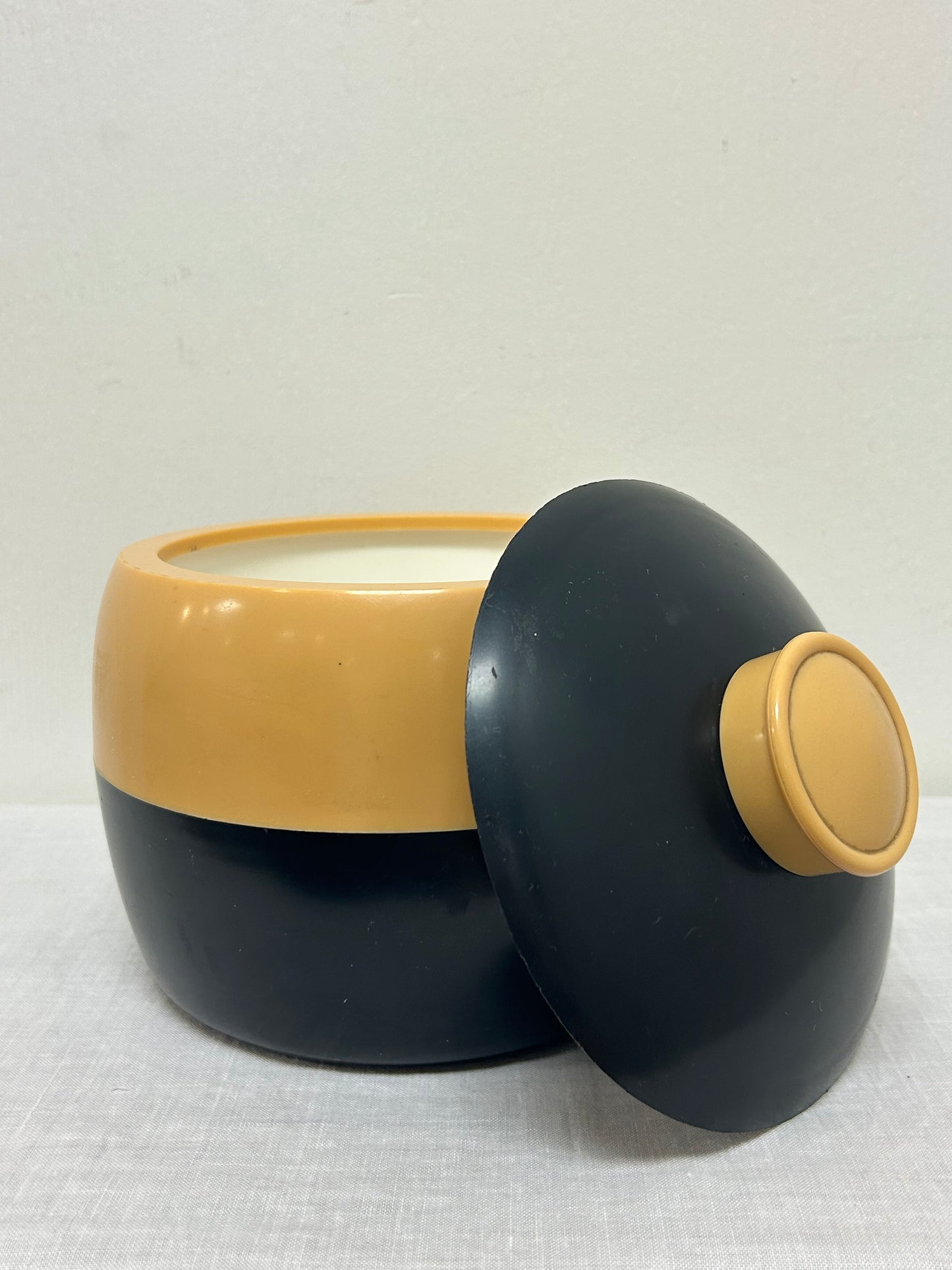 Rare Vintage 60s Embee Ice Bucket
