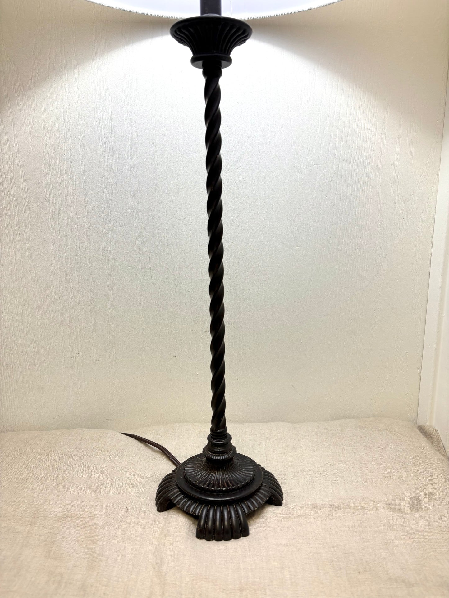 Iron Twisty Lamp(s)