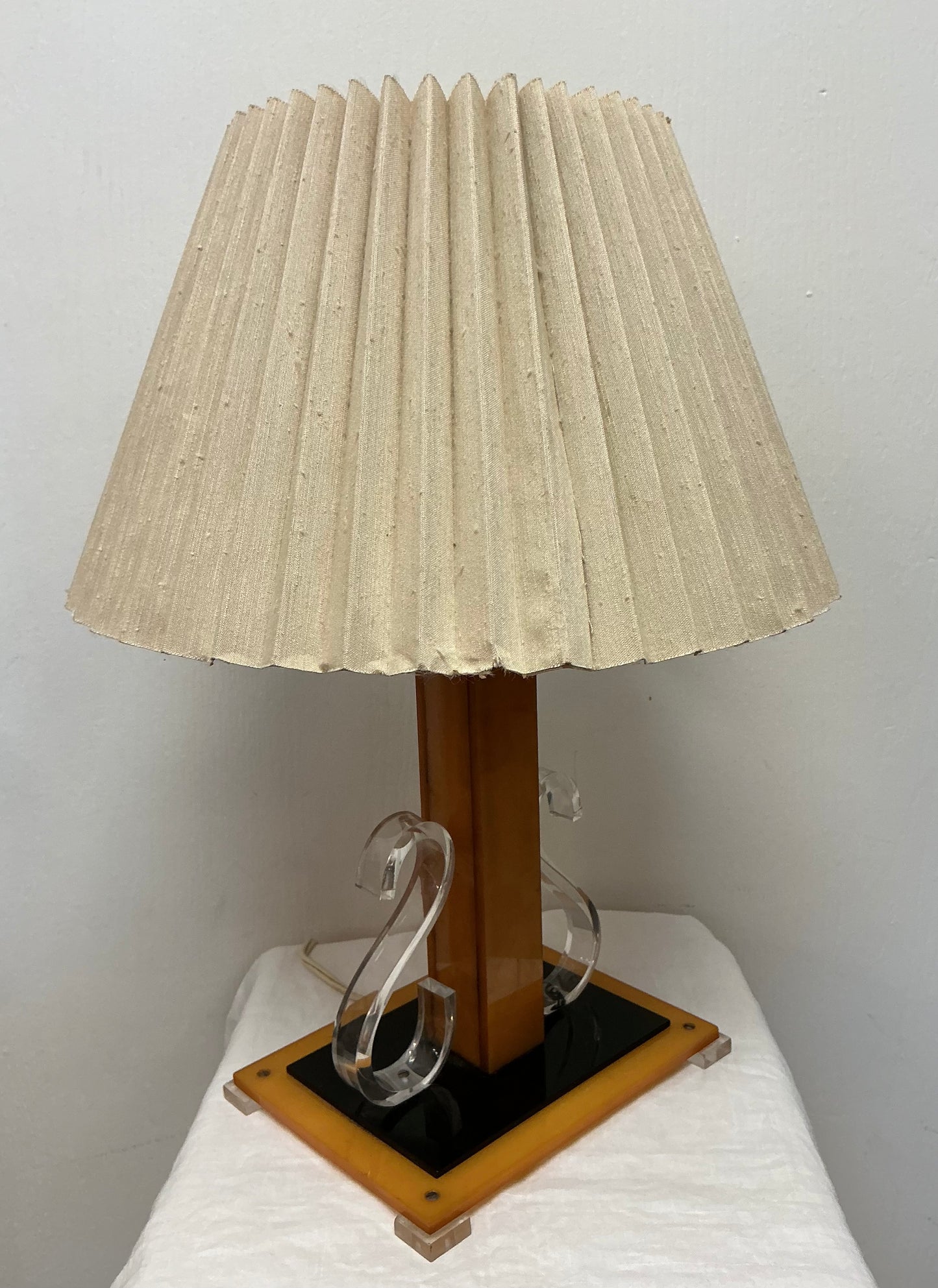 Rare MCM Lucite Table Lamp – Circa 1960s