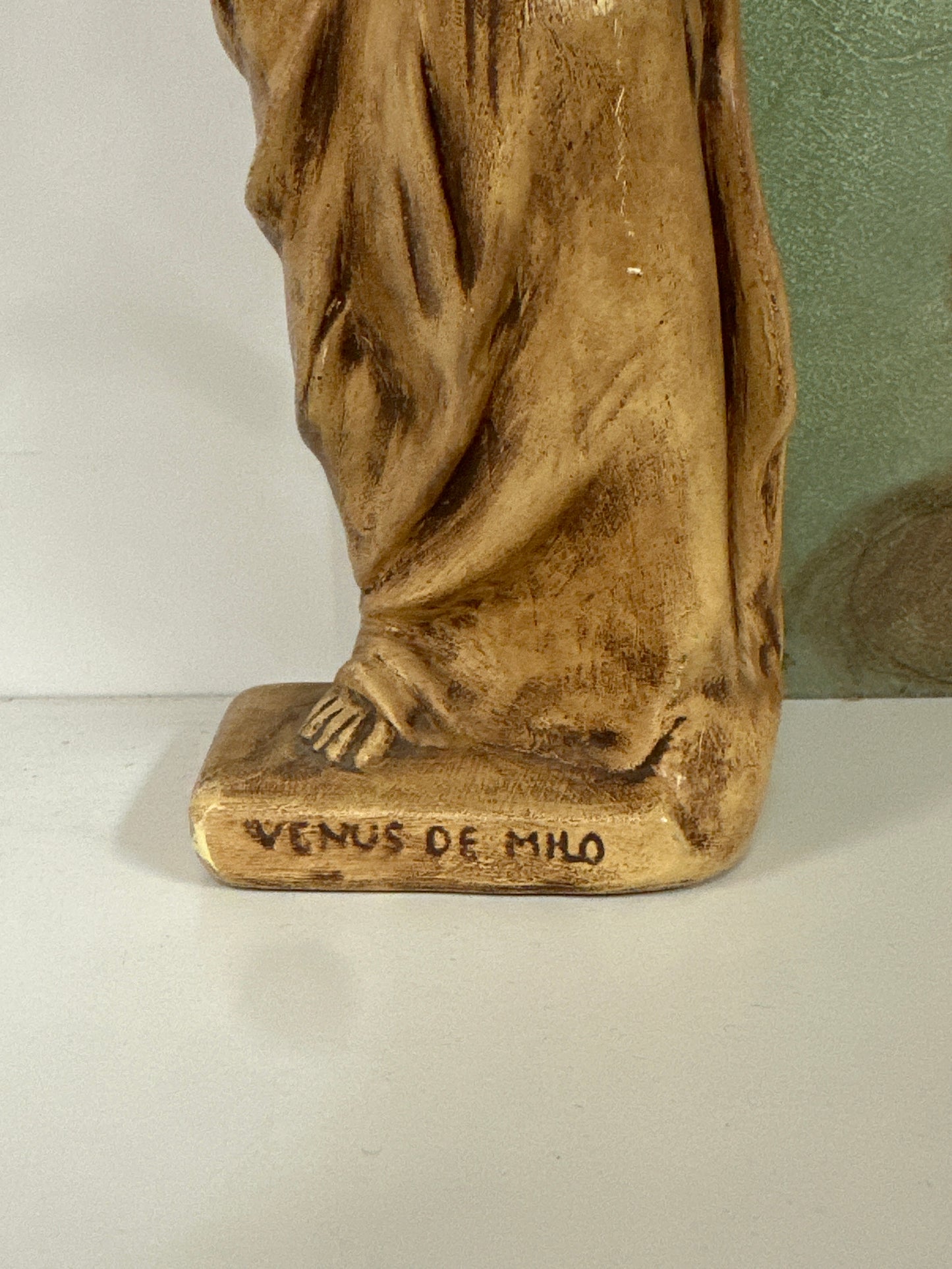 Venus De Milo Statue