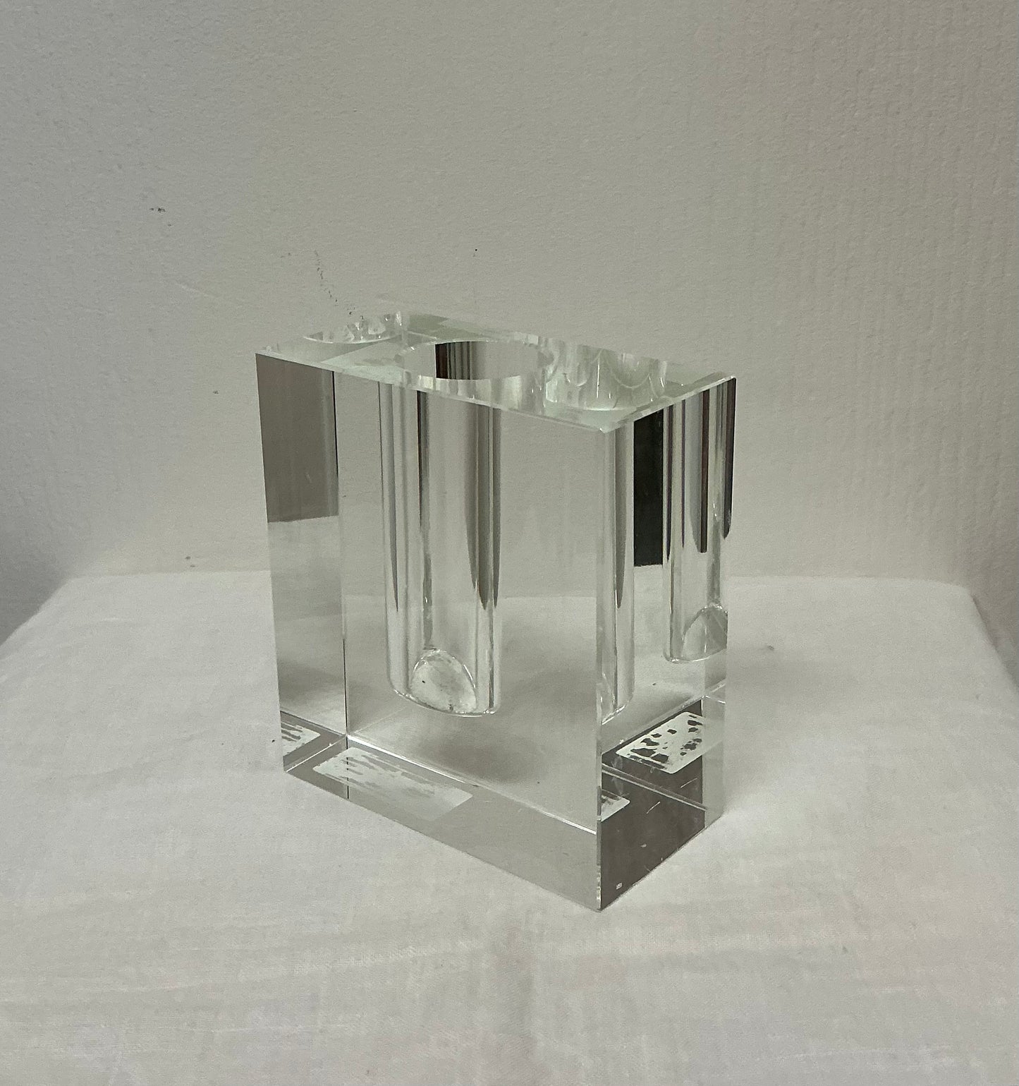 VINTAGE TIZO-STYLE CLEAR CRYSTAL BLOCK BUD VASE
