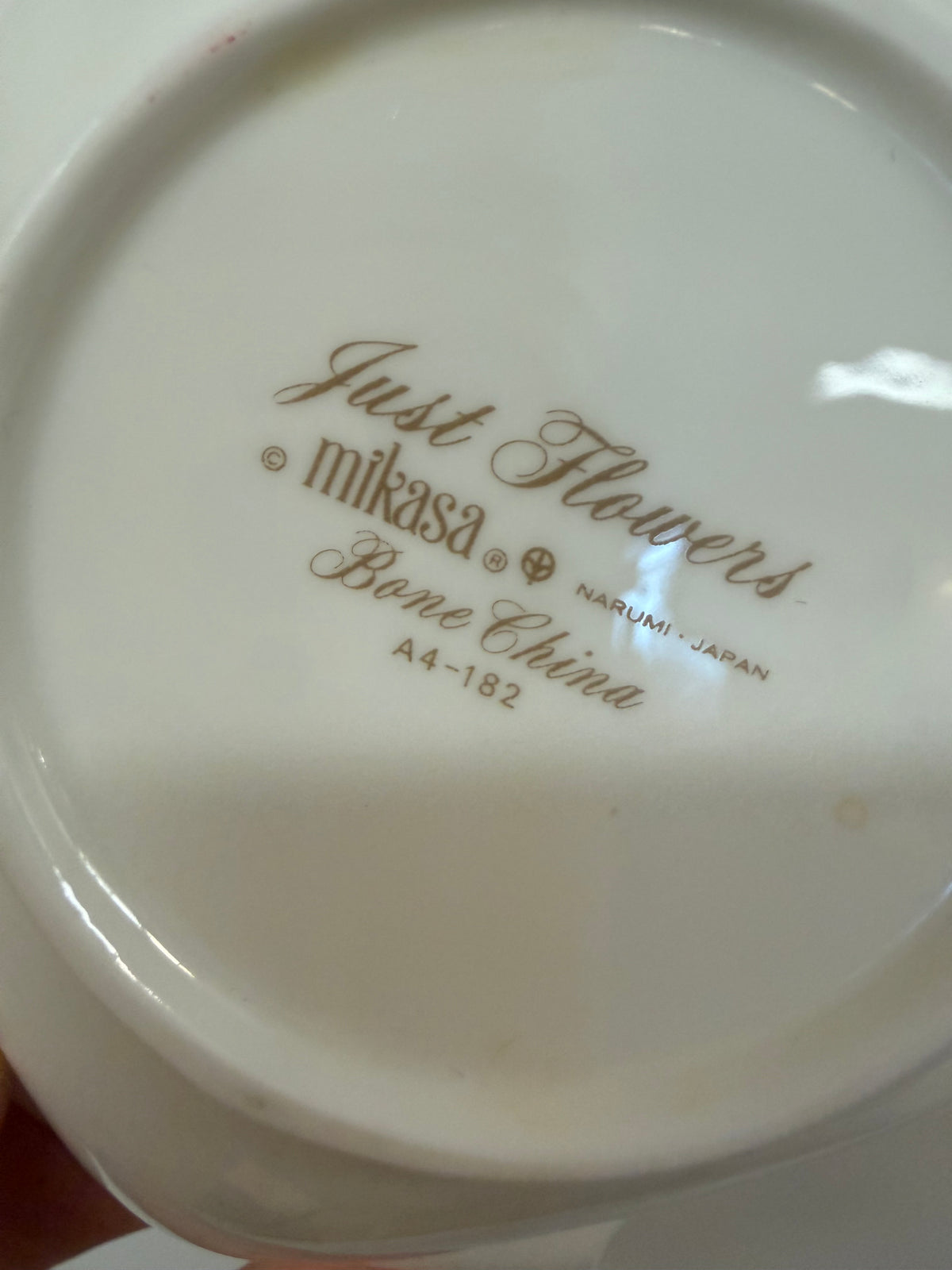 Mikasa Shell Dish
