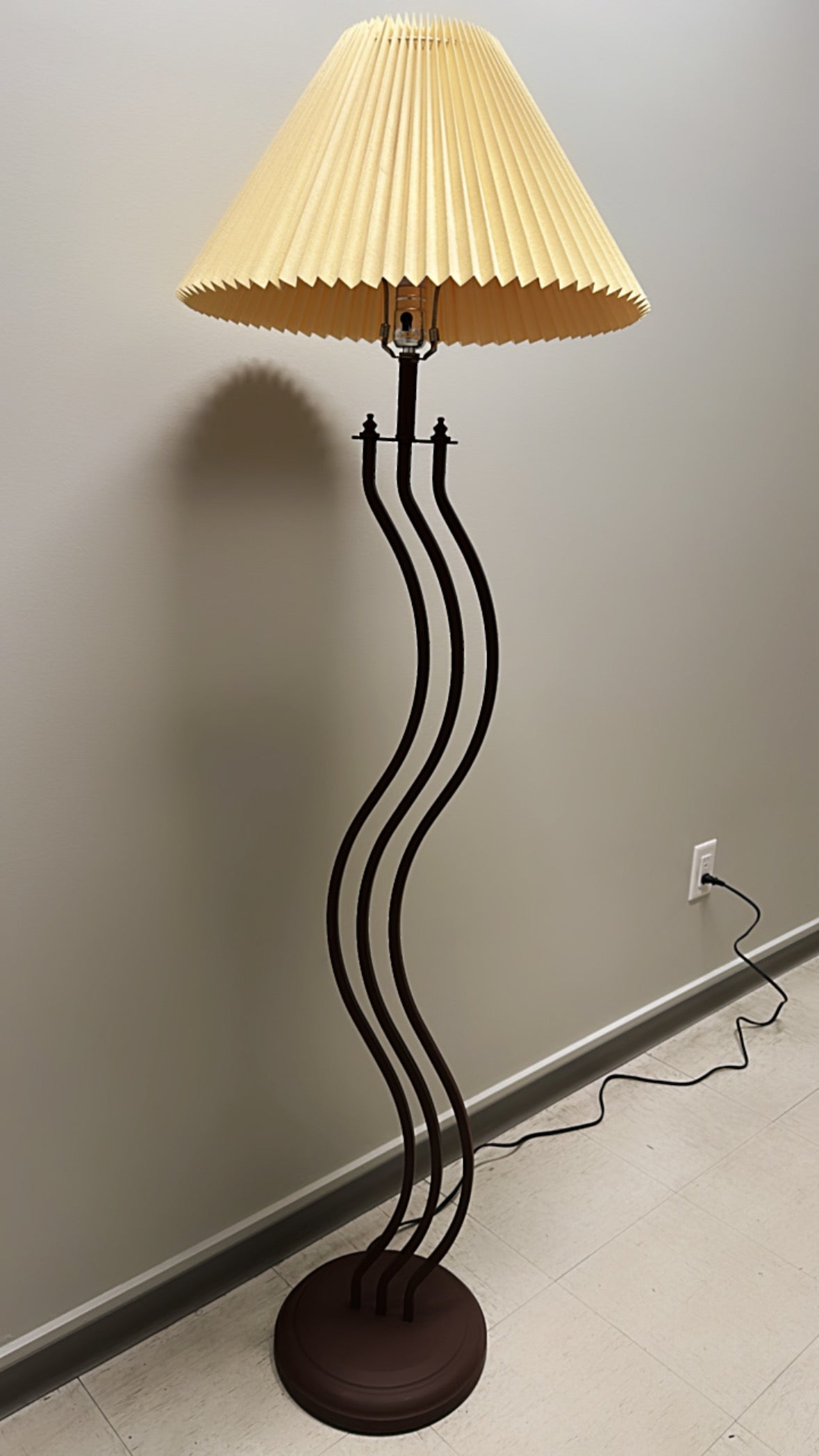 Triple Squiggly Floor Lamp