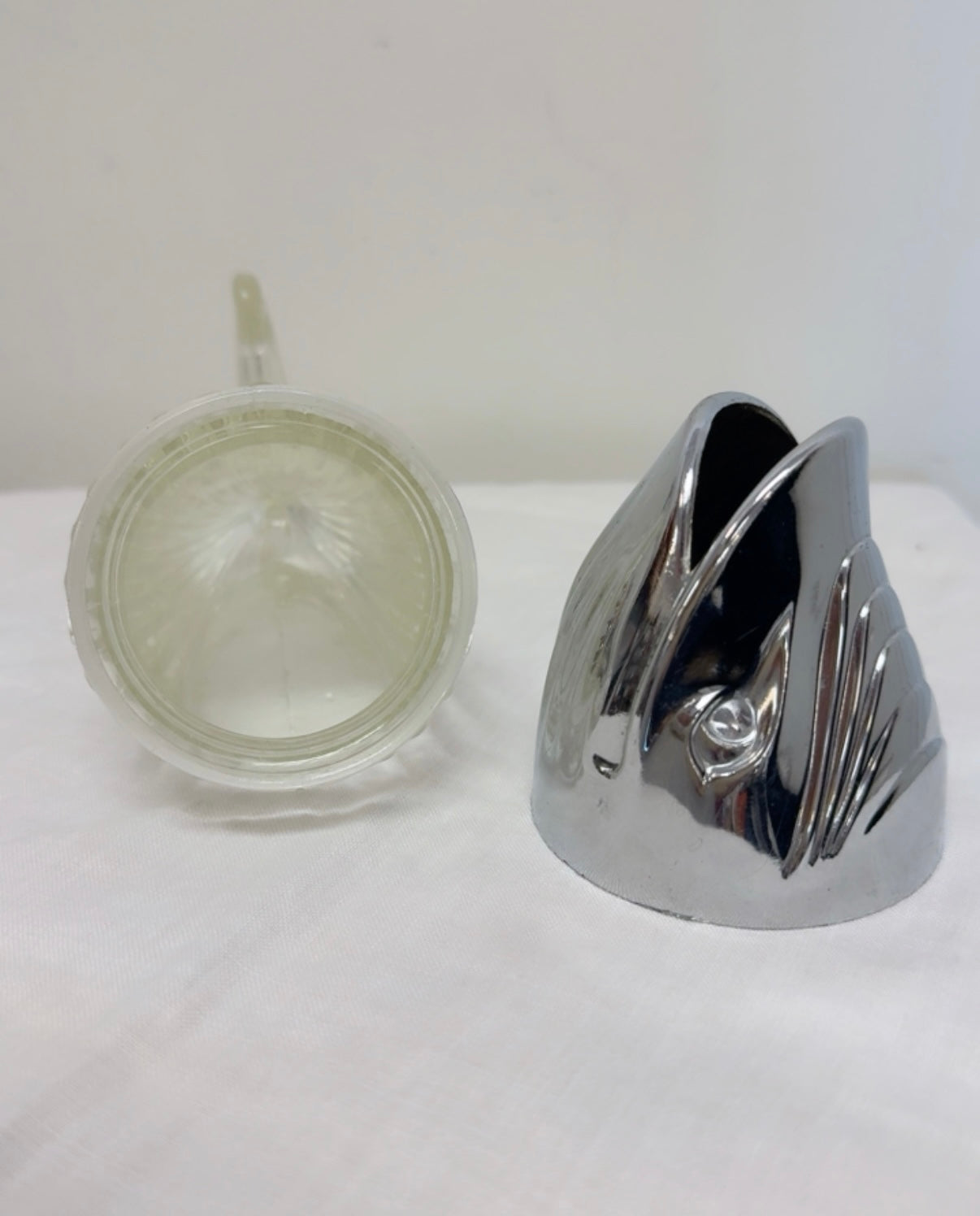 VINTAGE 1960s/70s WEST GERMANY WHALE-SHAPED GLASS PEANUT DISPENSER