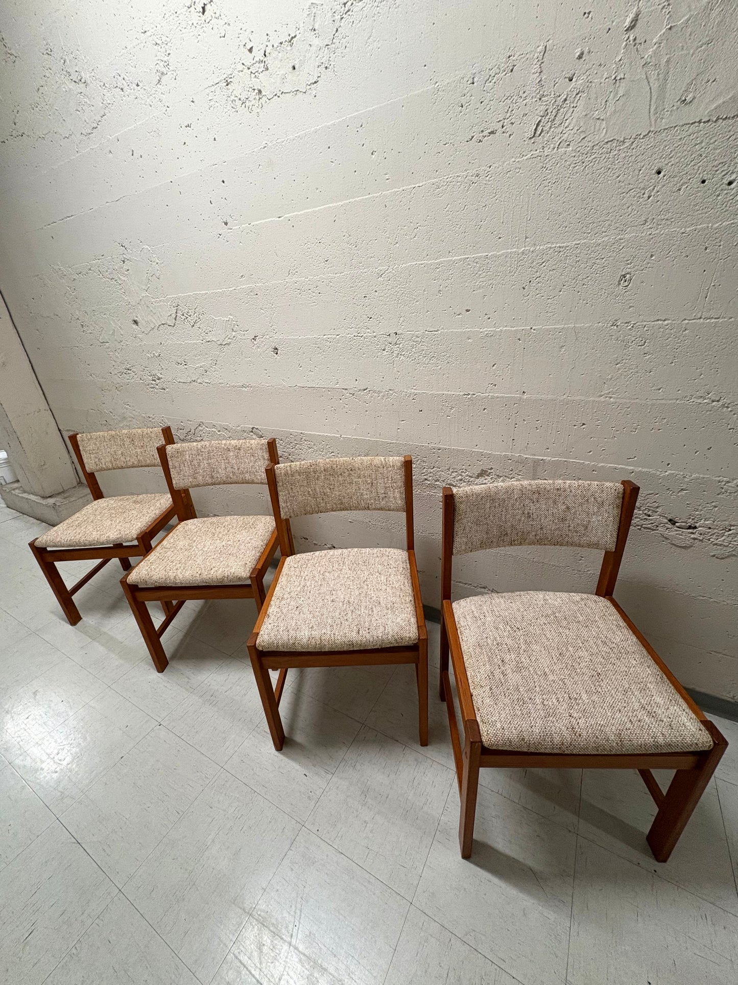 Scandinavian Design Teak Dining Set