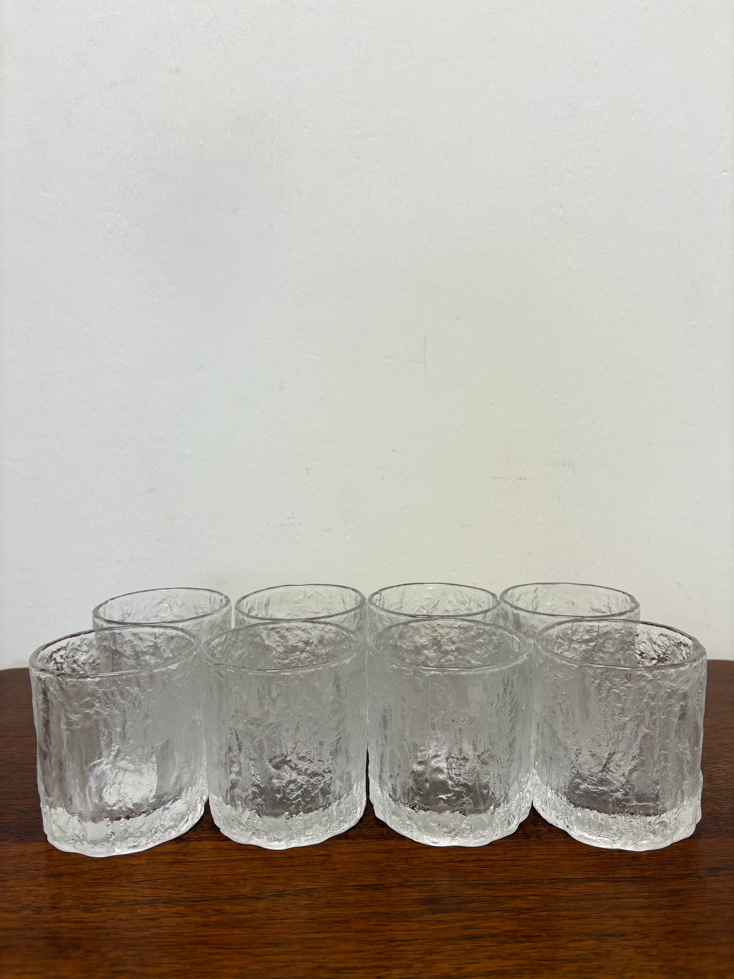 Hoya Frosted Glasses