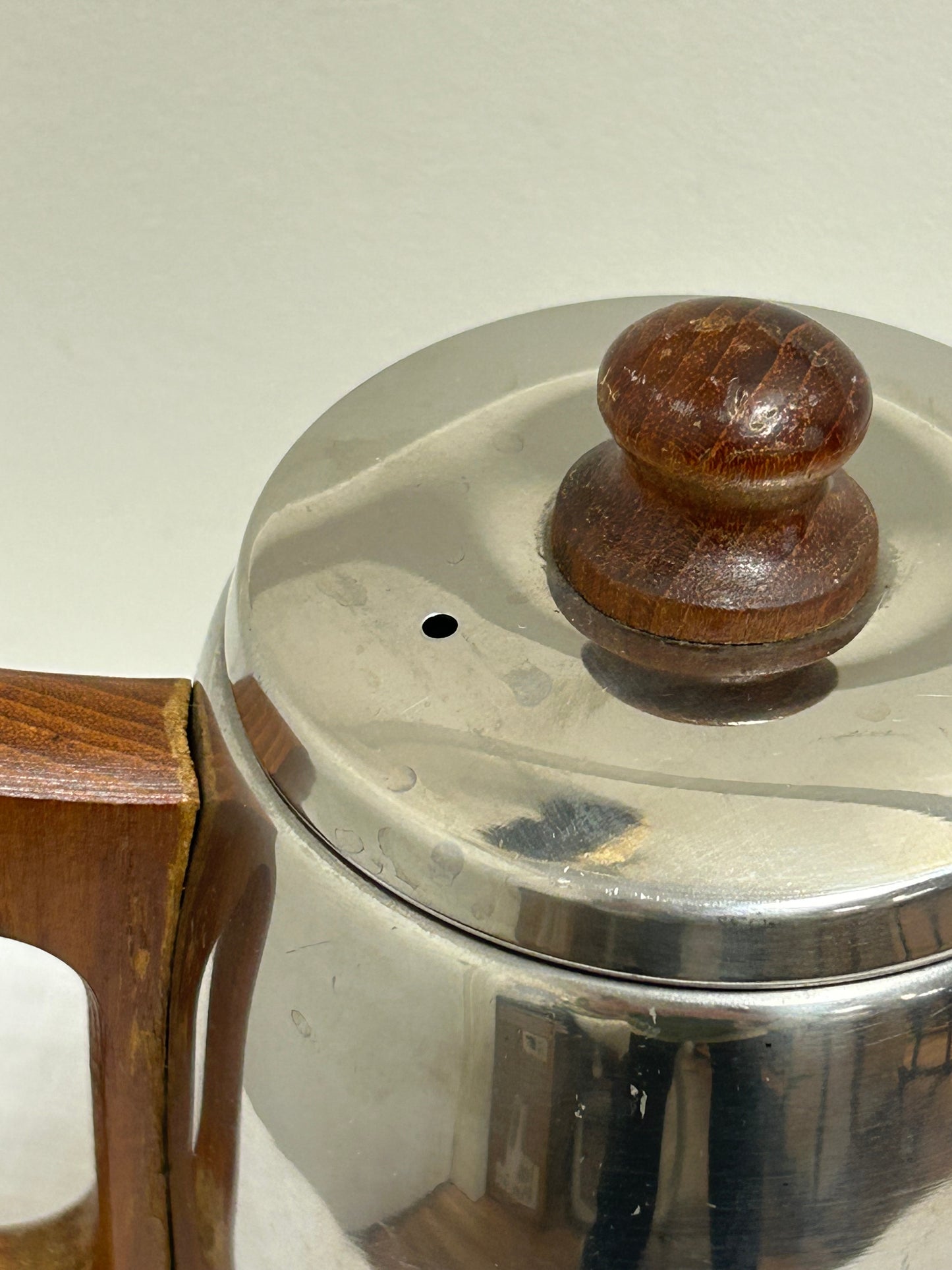 Vintage 1960s Sona Tea Kettle