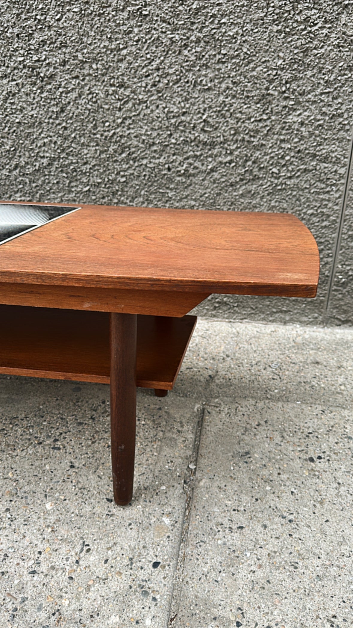 MCM Surf Board Style Table