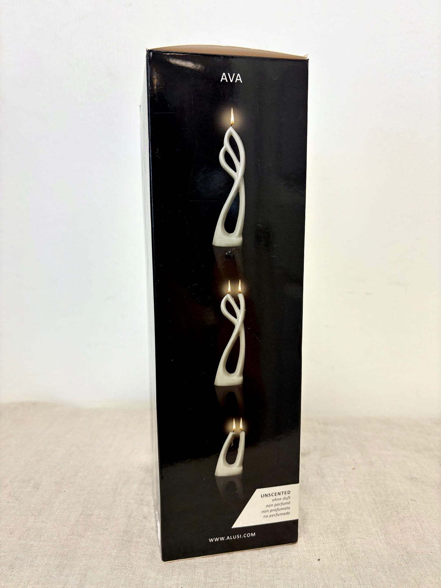 Alusi Sculptural Candle