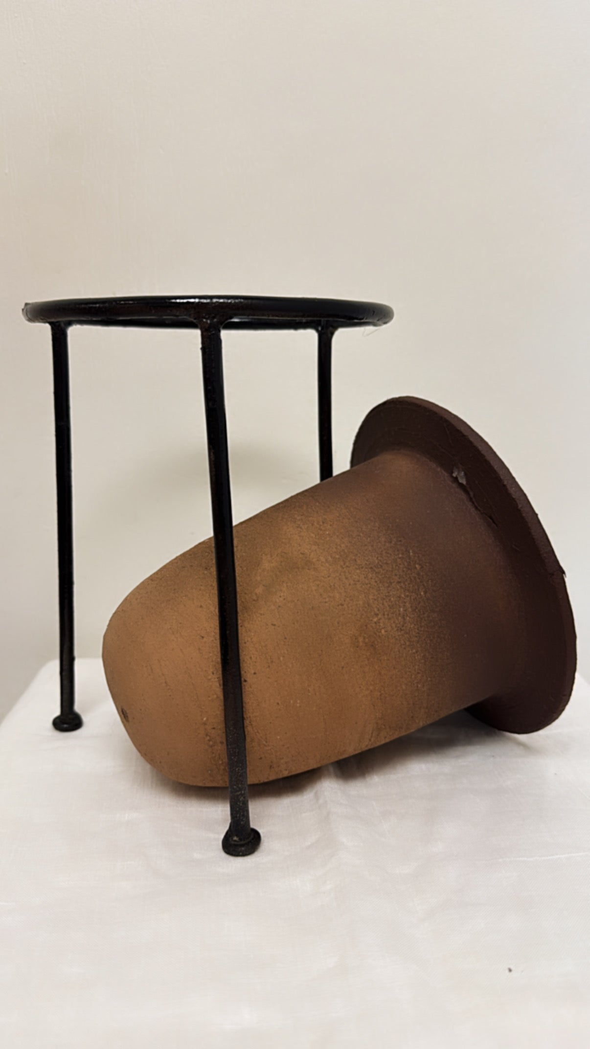 Terracota Planter on Stand