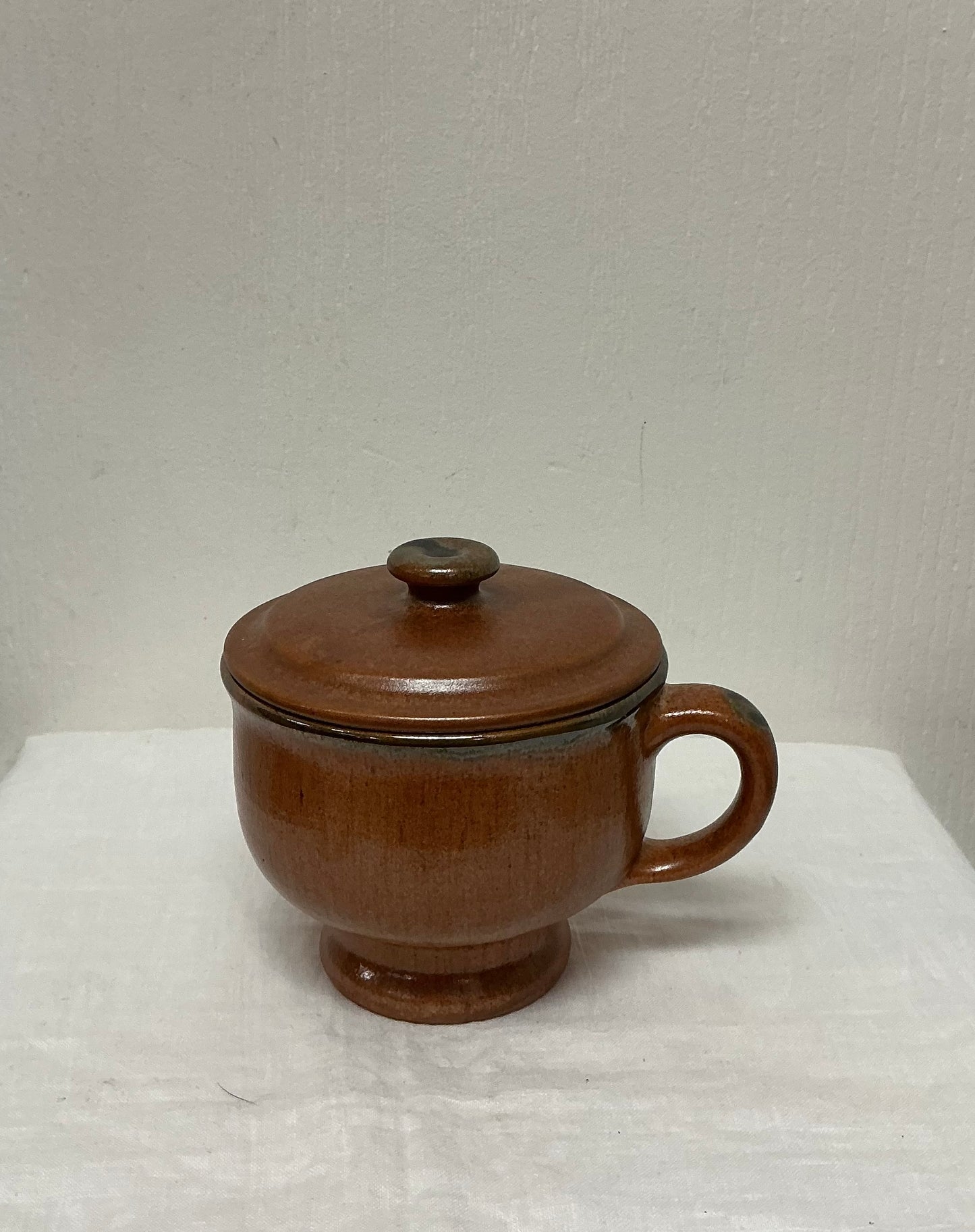 Vintage Stoneware Lidded Soup Mug – Earth Brown