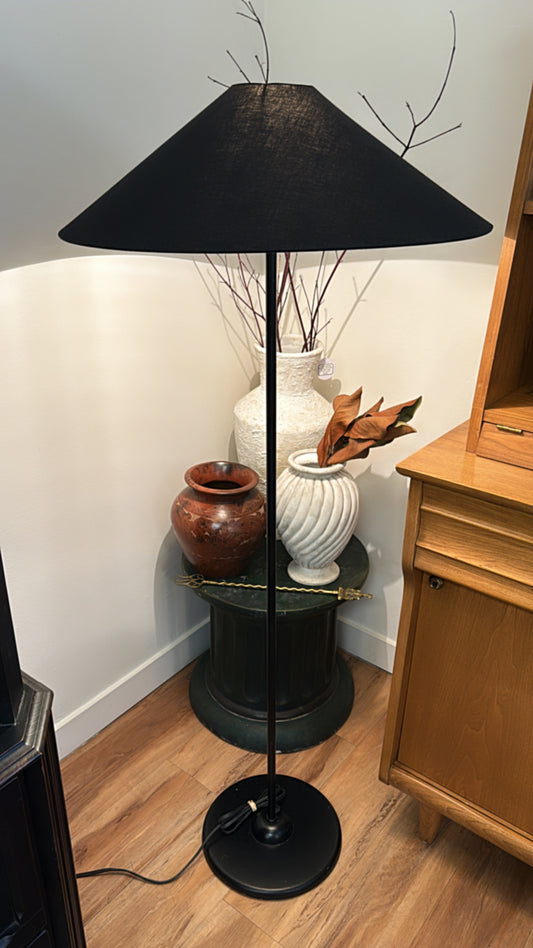 Black Vintage Low Profile Scandi Style Floor Lamp