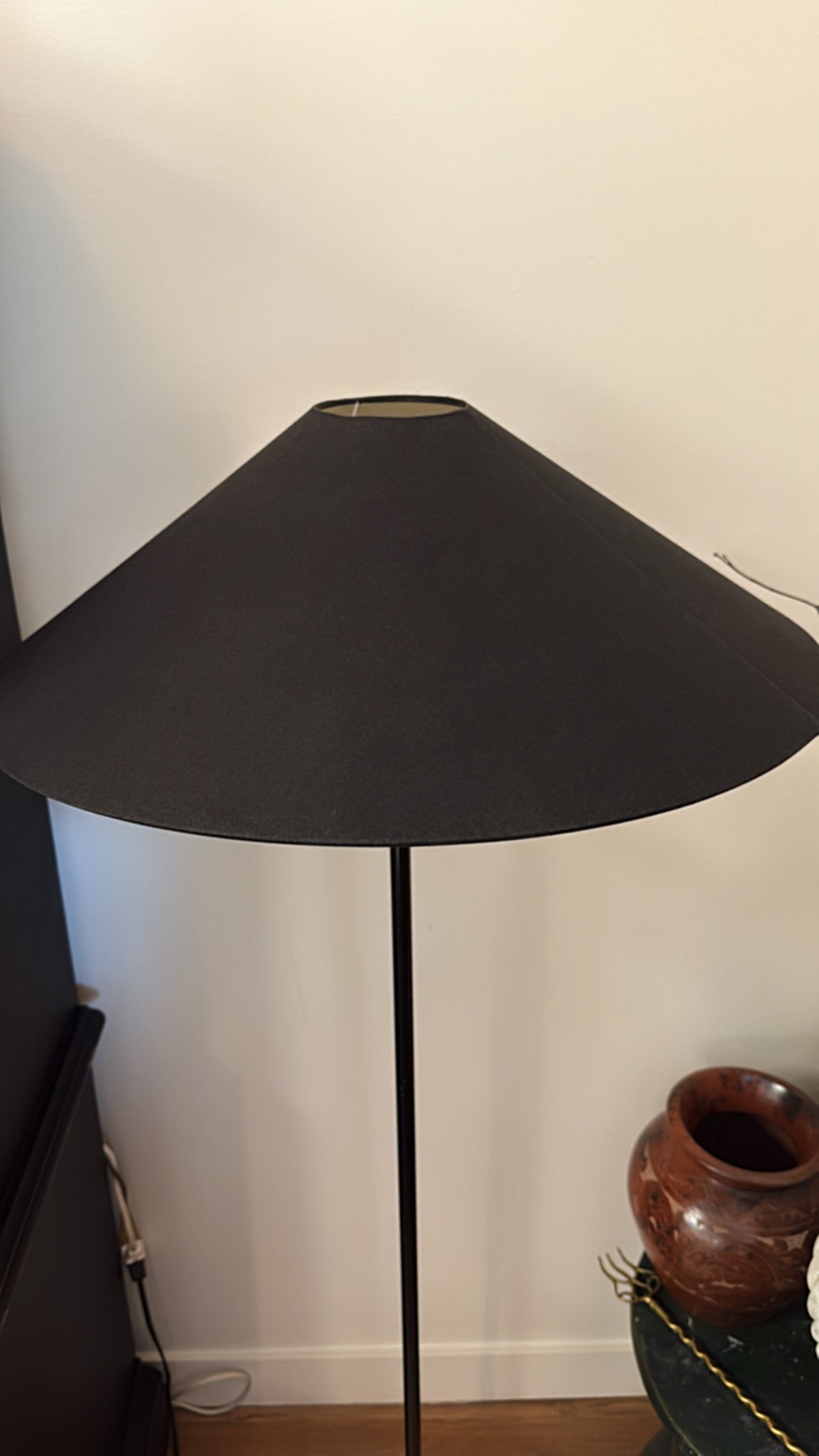 Black Vintage Low Profile Scandi Style Floor Lamp