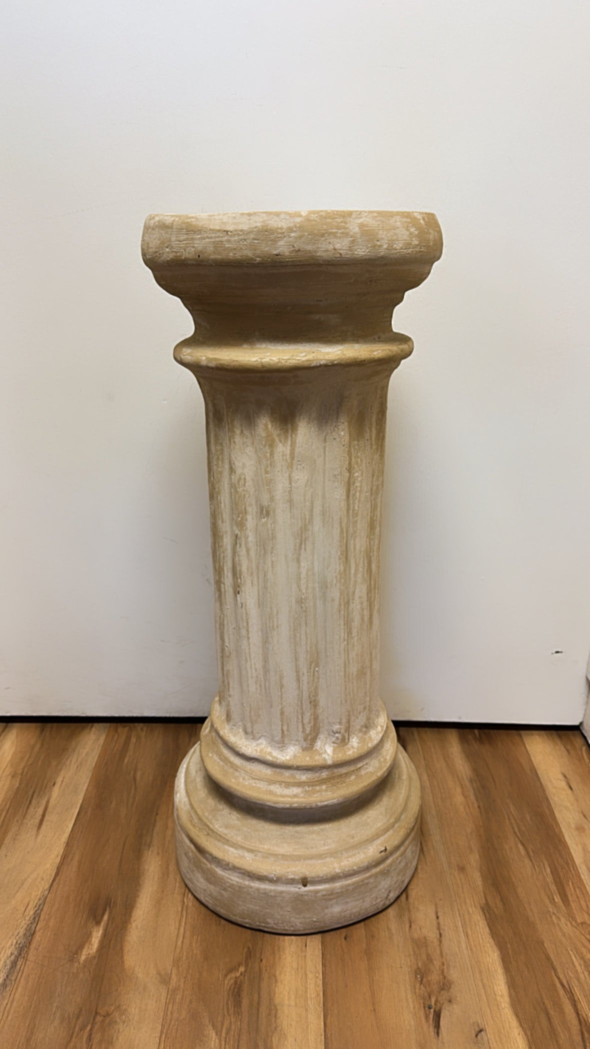 Plaster Roman Plinth