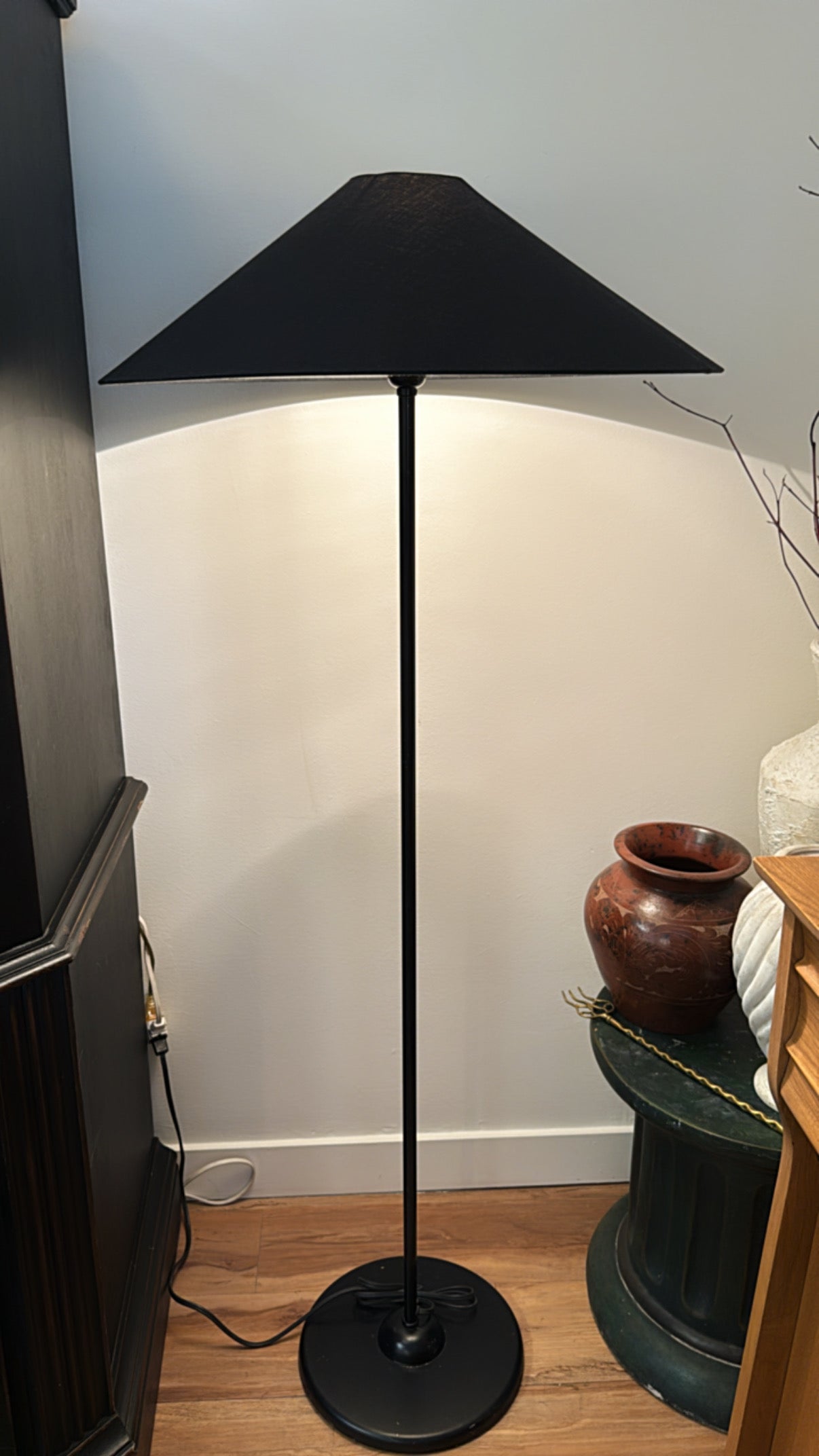 Black Vintage Low Profile Scandi Style Floor Lamp