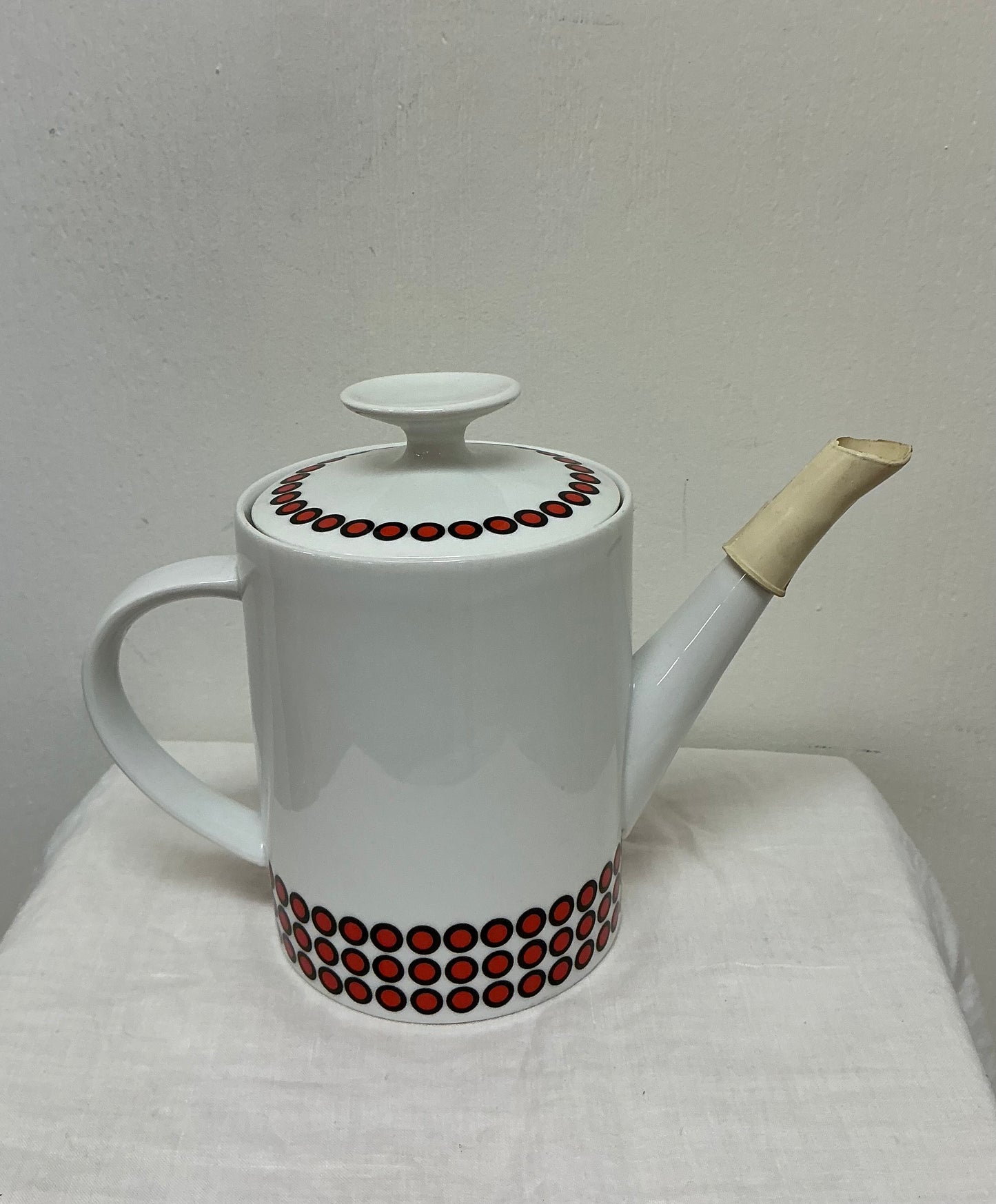 Winterling Bavaria Red Dot Tall Teapot