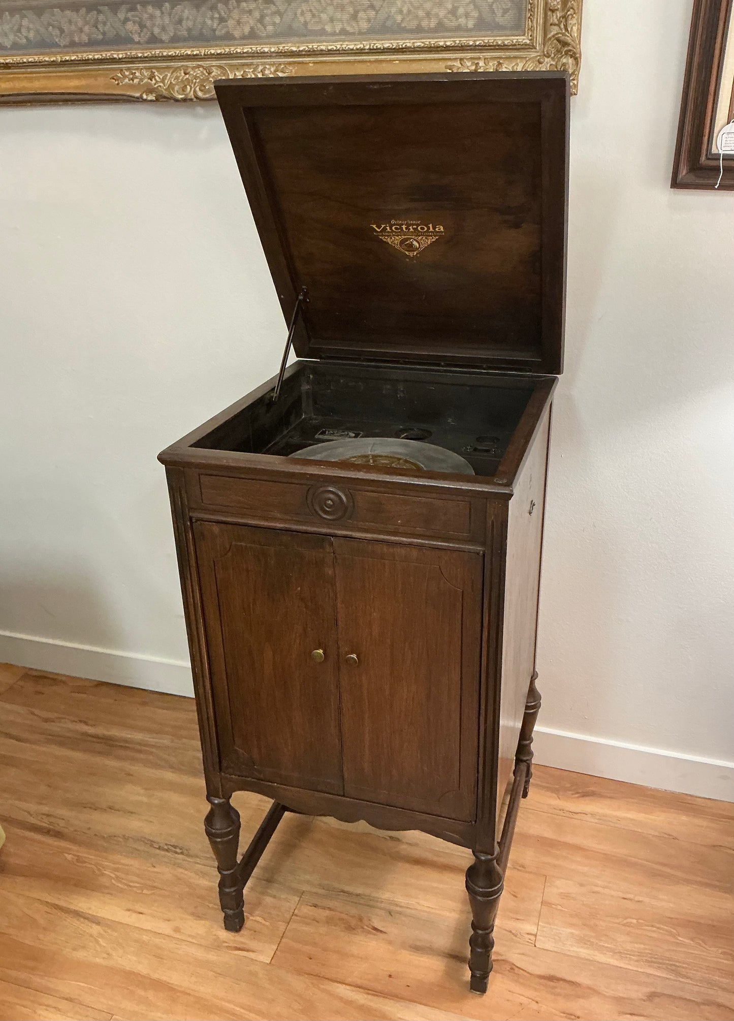 Victorola Phonograph Cabinet