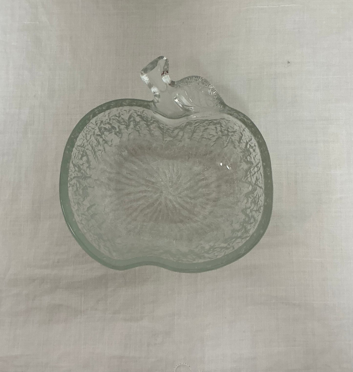 MCM TEXTURED APPLE GLASS SERVING BOWL SET