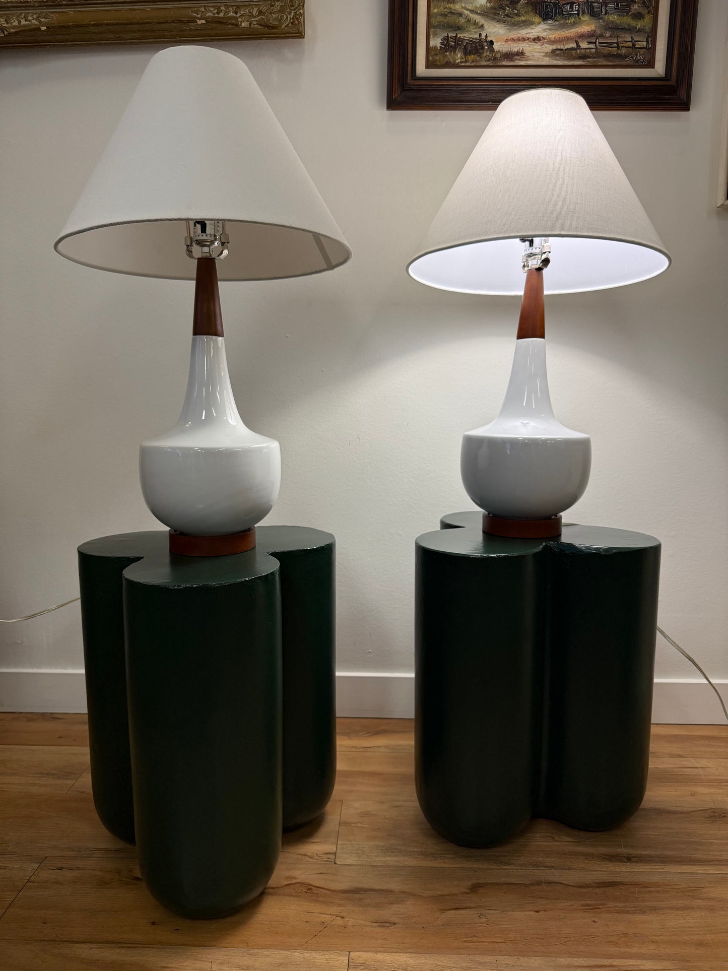 Organic Treble Leaf Concrete Side Table