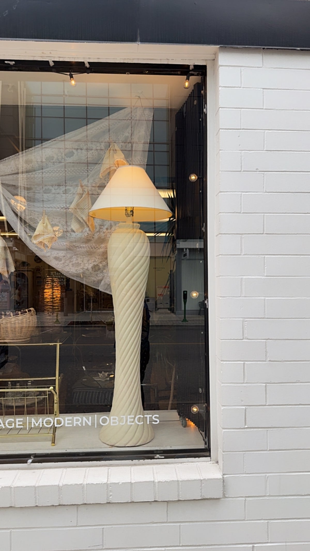 Post Modern Twisted plaster Floor Lamp