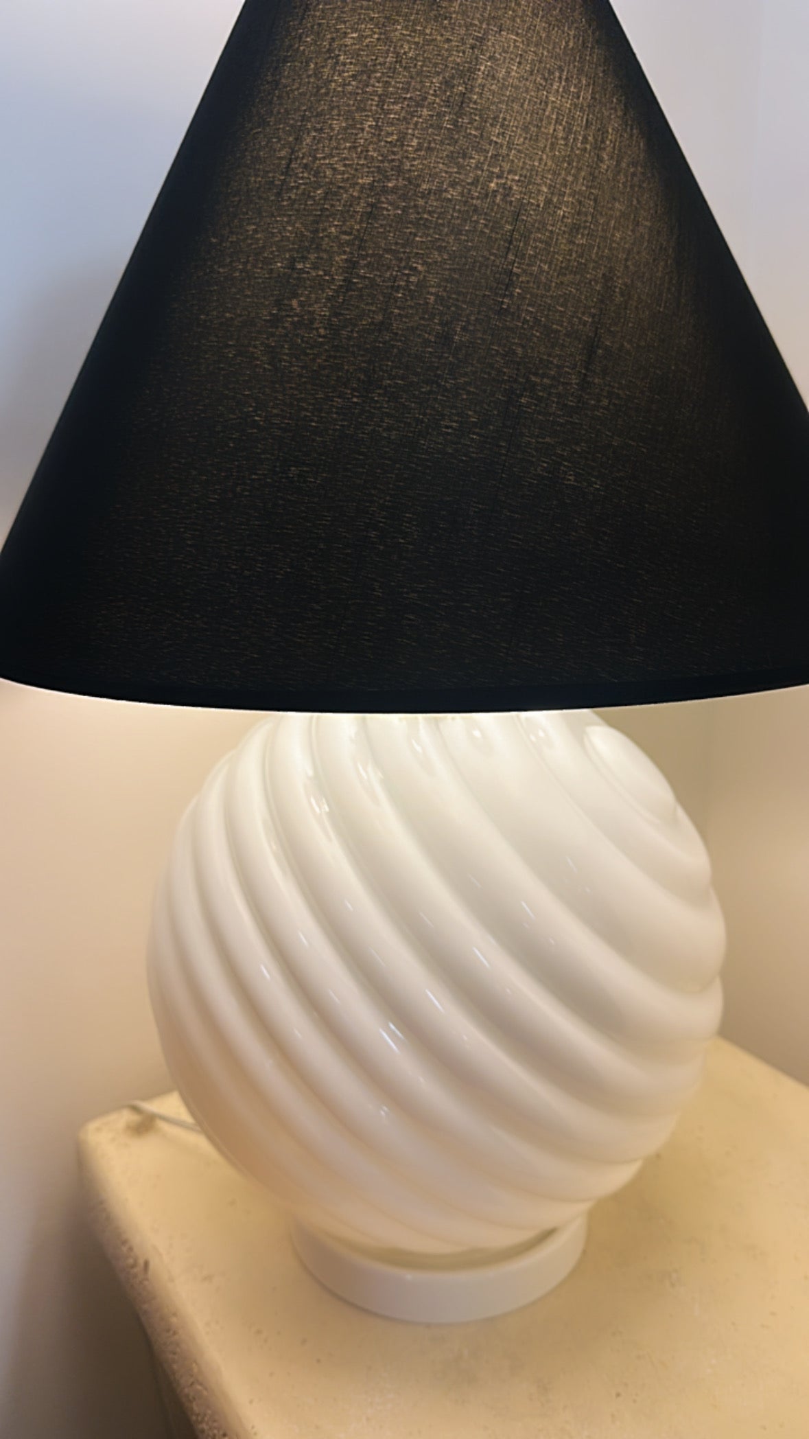 Sphere Swirl Lamp