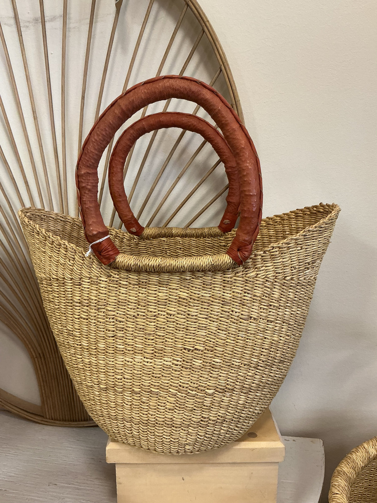 Anidaso Market Basket