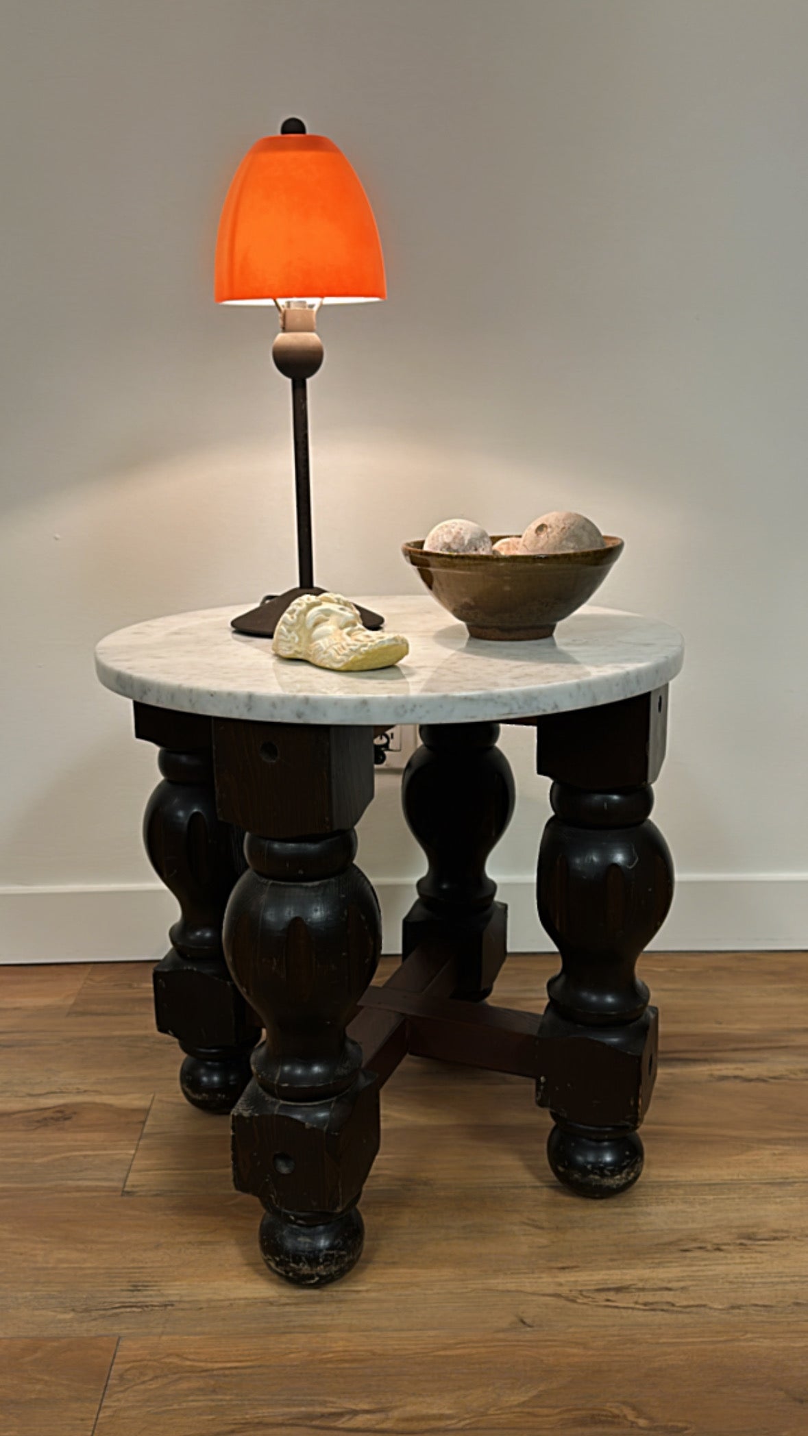 MARBLE SIDE TABLE