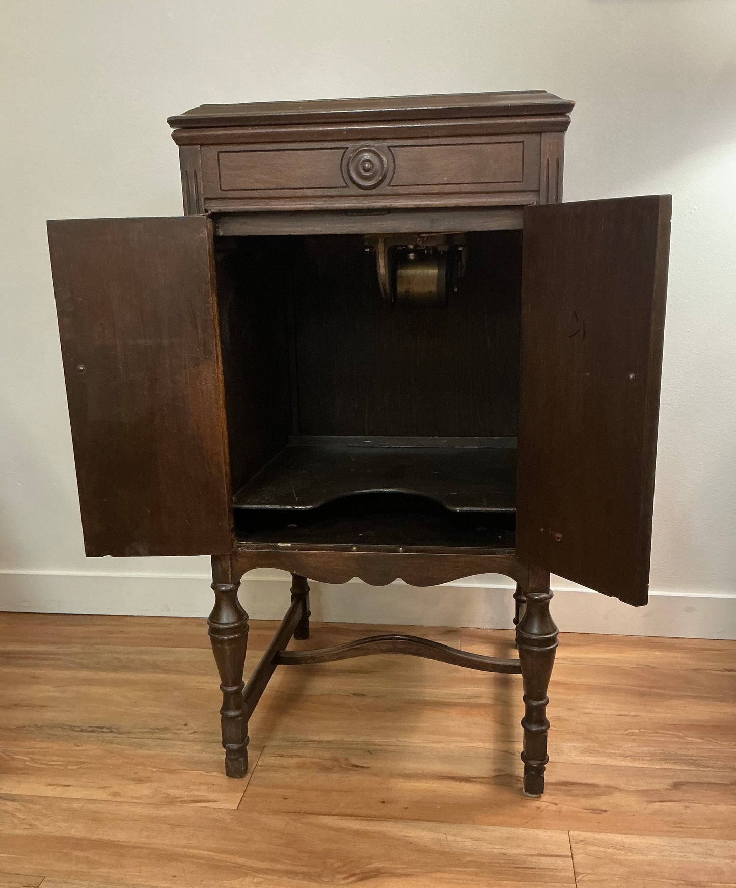 Victorola Phonograph Cabinet
