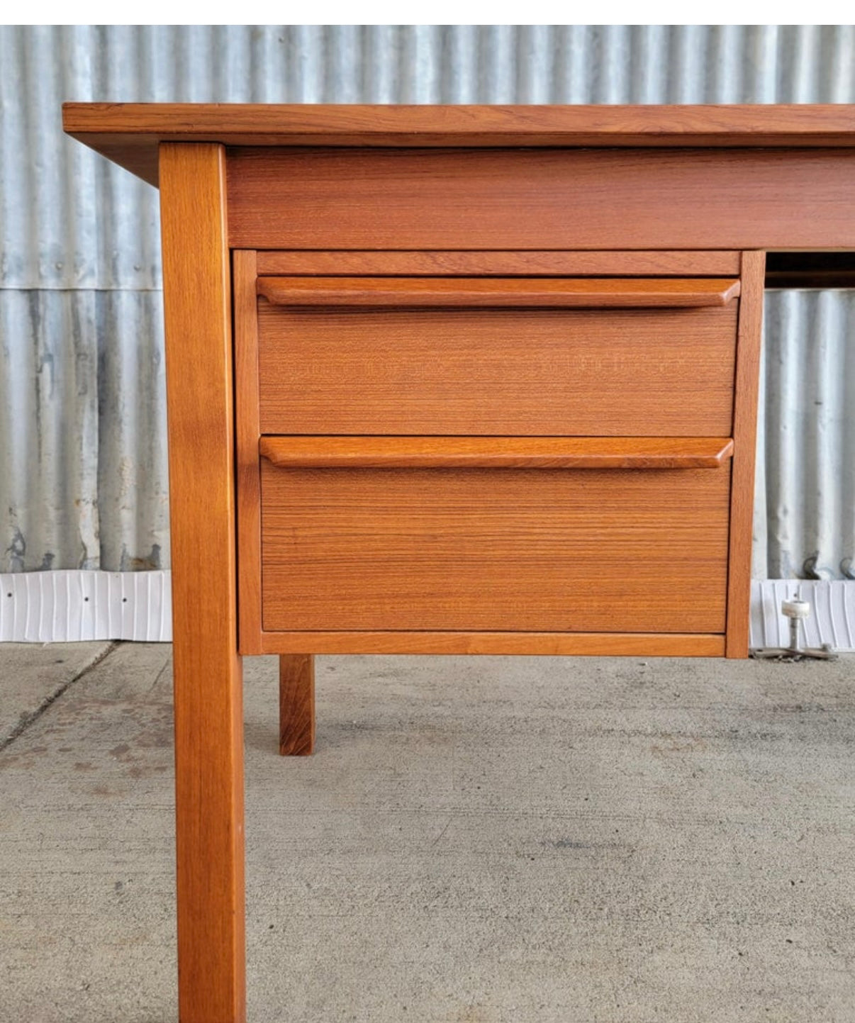 G.V. Møbler Teak Desk