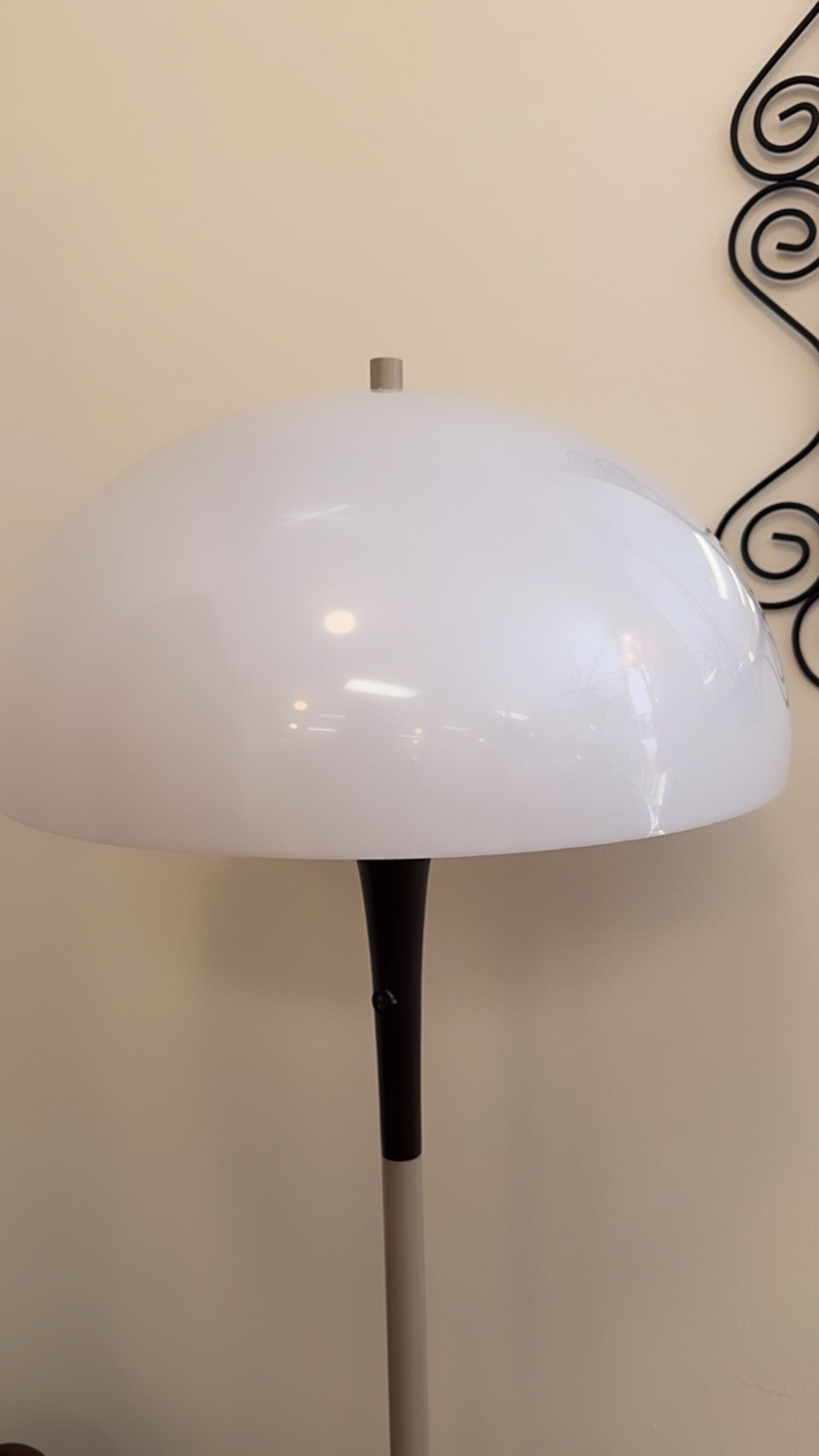 MCM-Style Mushroom Floor Lamp – Panthella Inspired