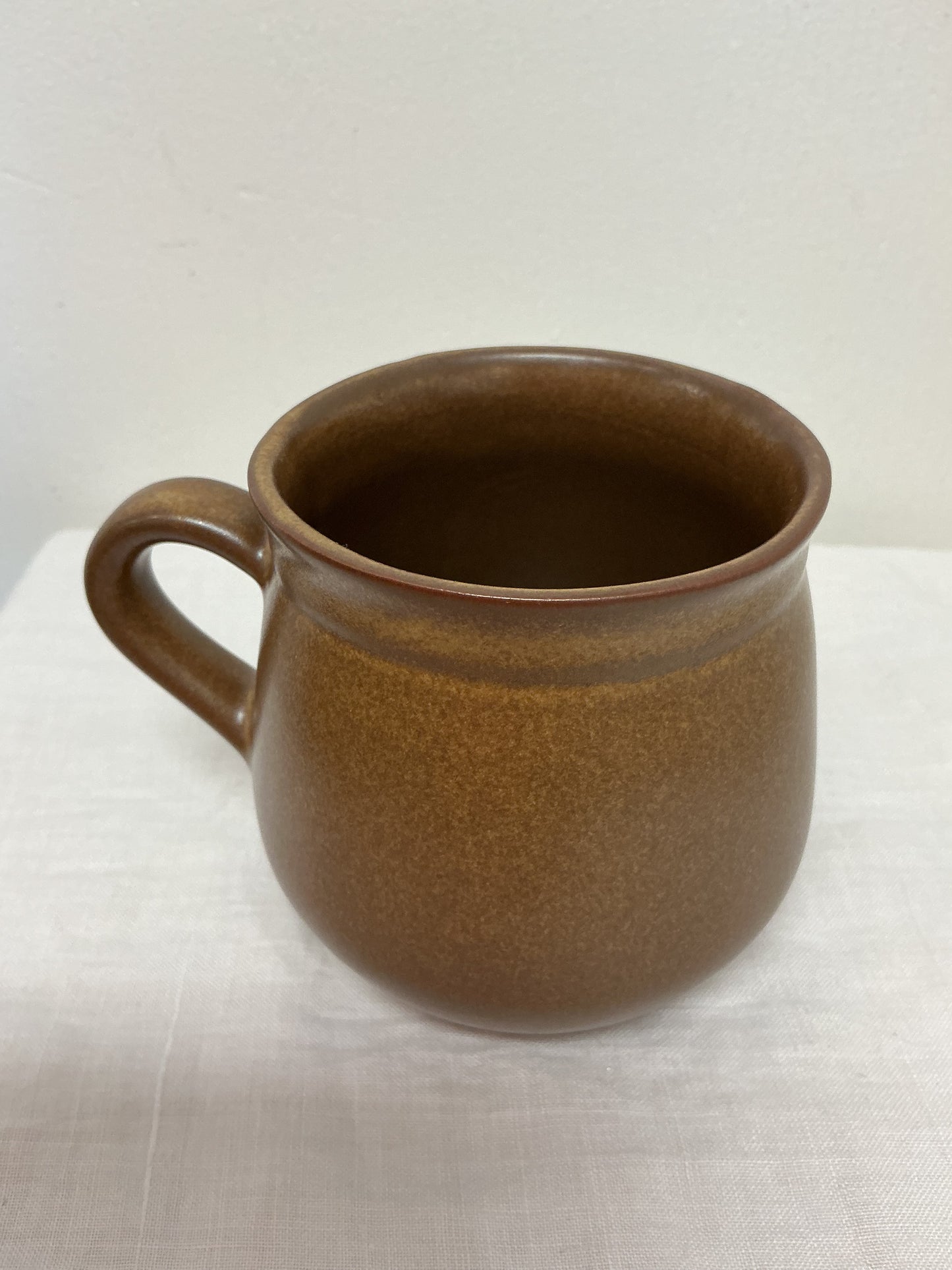 Stoneware “Cerval” Mugs