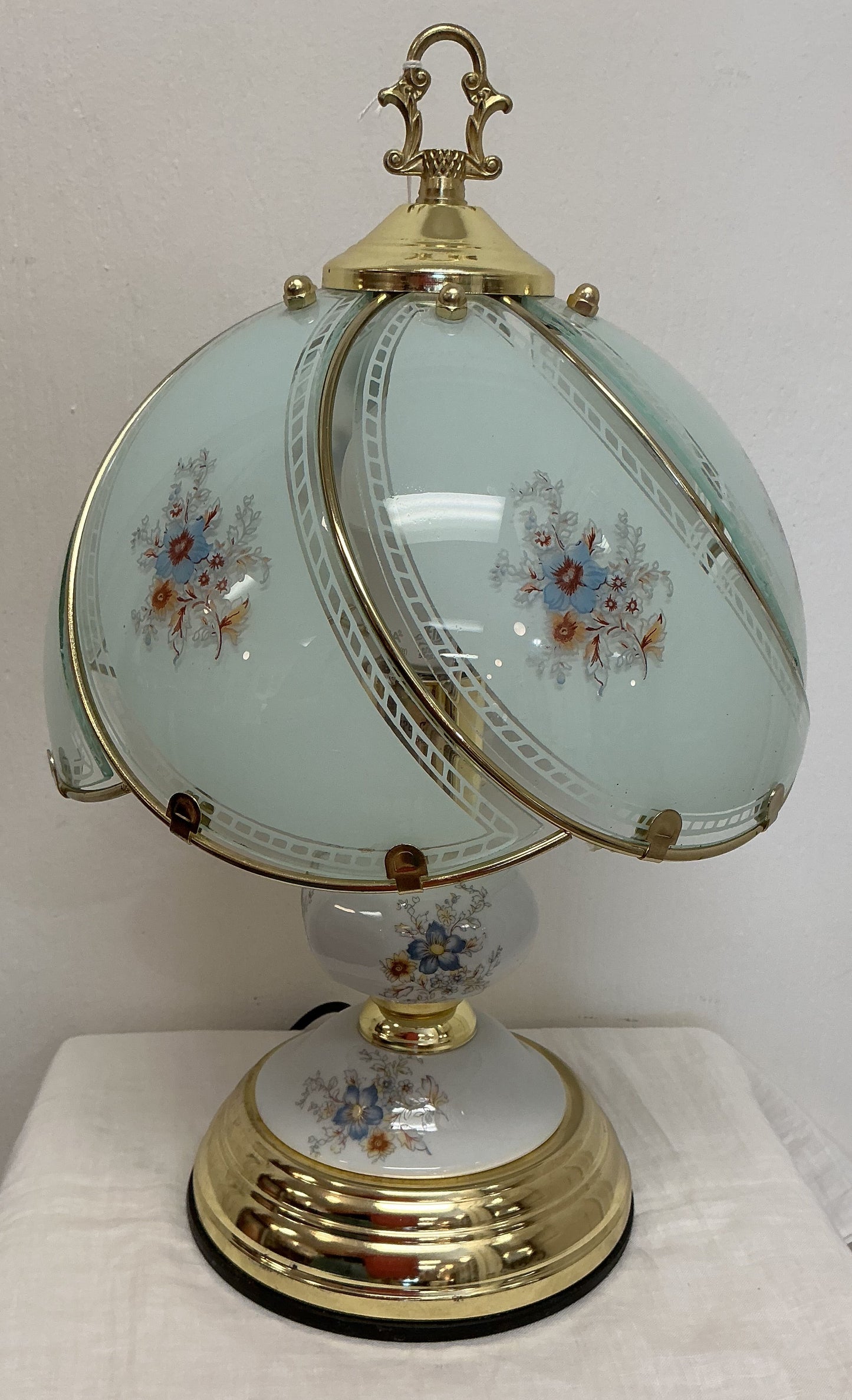 Vintage Touch Lamp