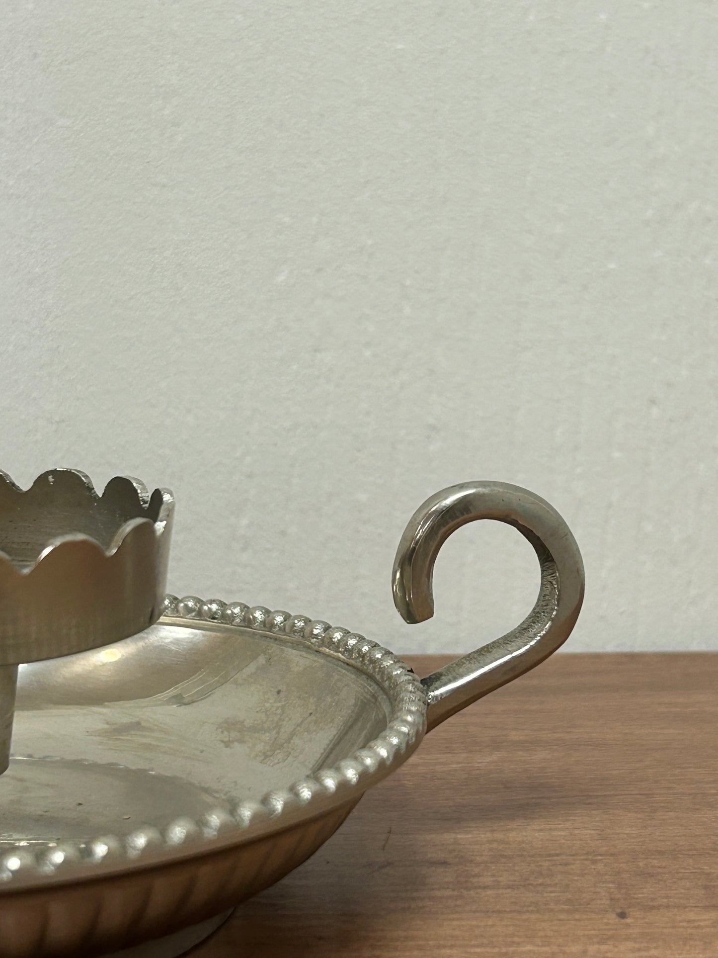 Vintage Solid Scalloped Candle Holder