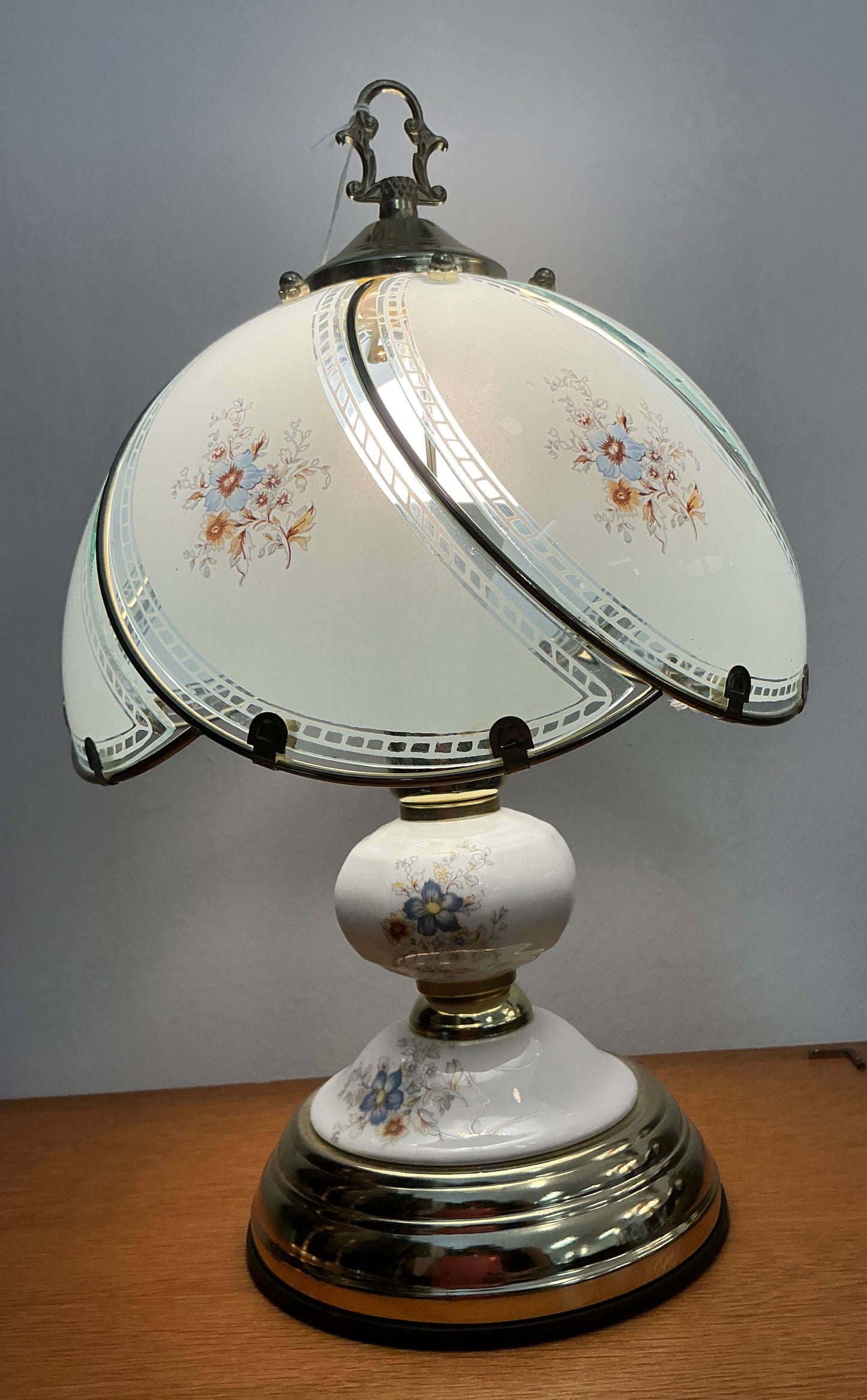 Vintage Touch Lamp