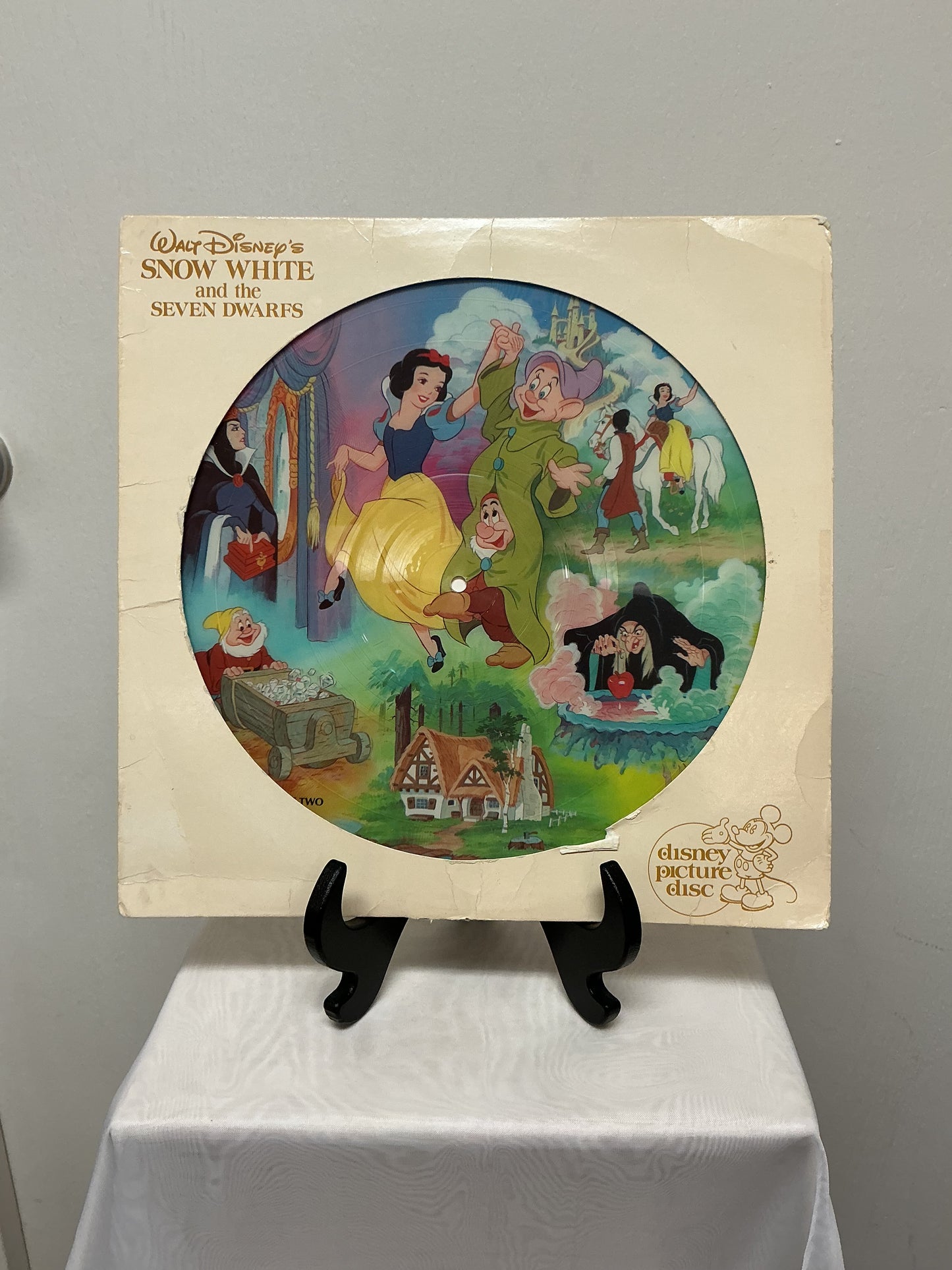 Walt Disney’s Snow White and The Seven Dwarfs Original Vinyl Soundtrack