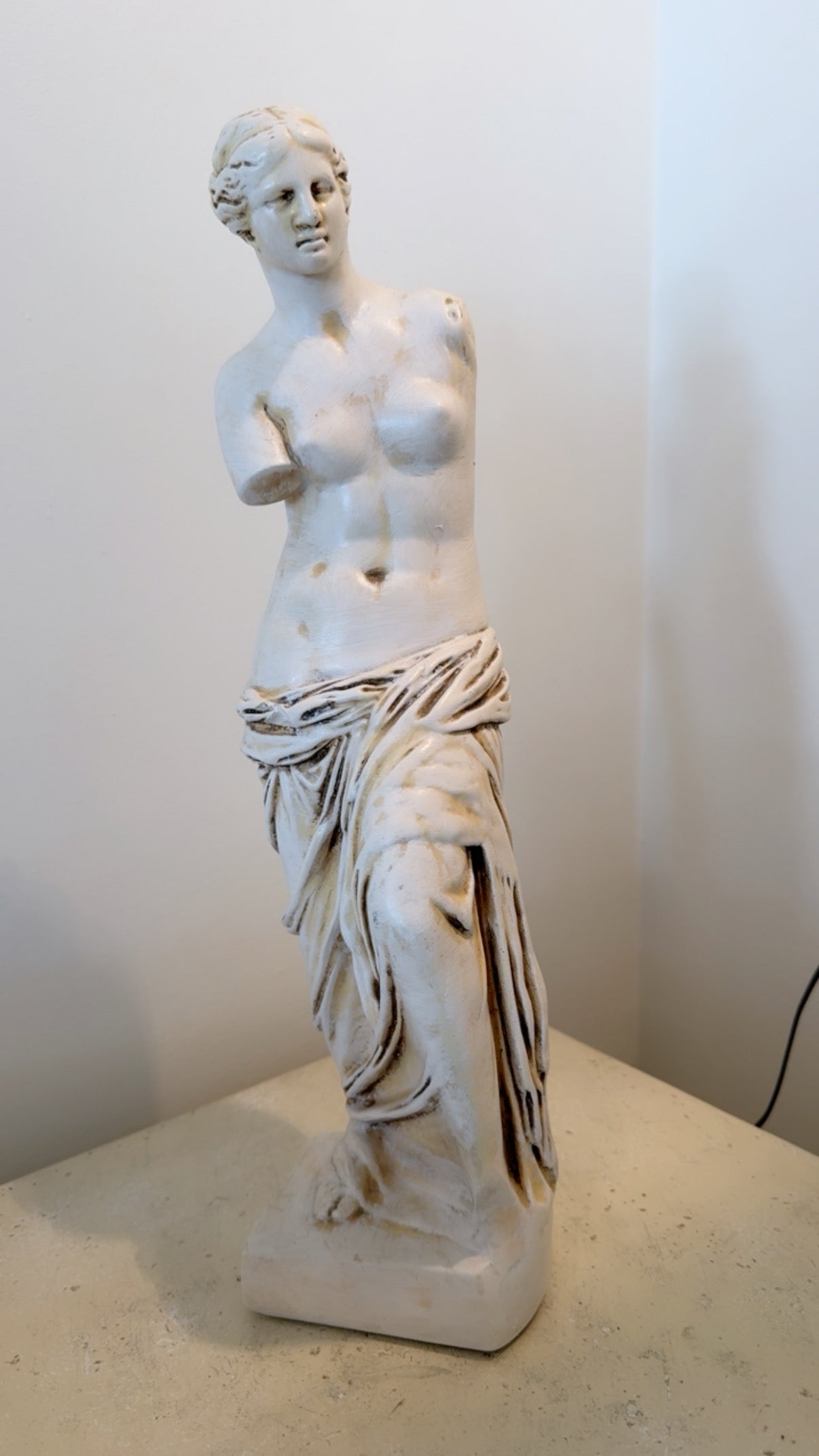Vintage Venus de Milo Sculpture