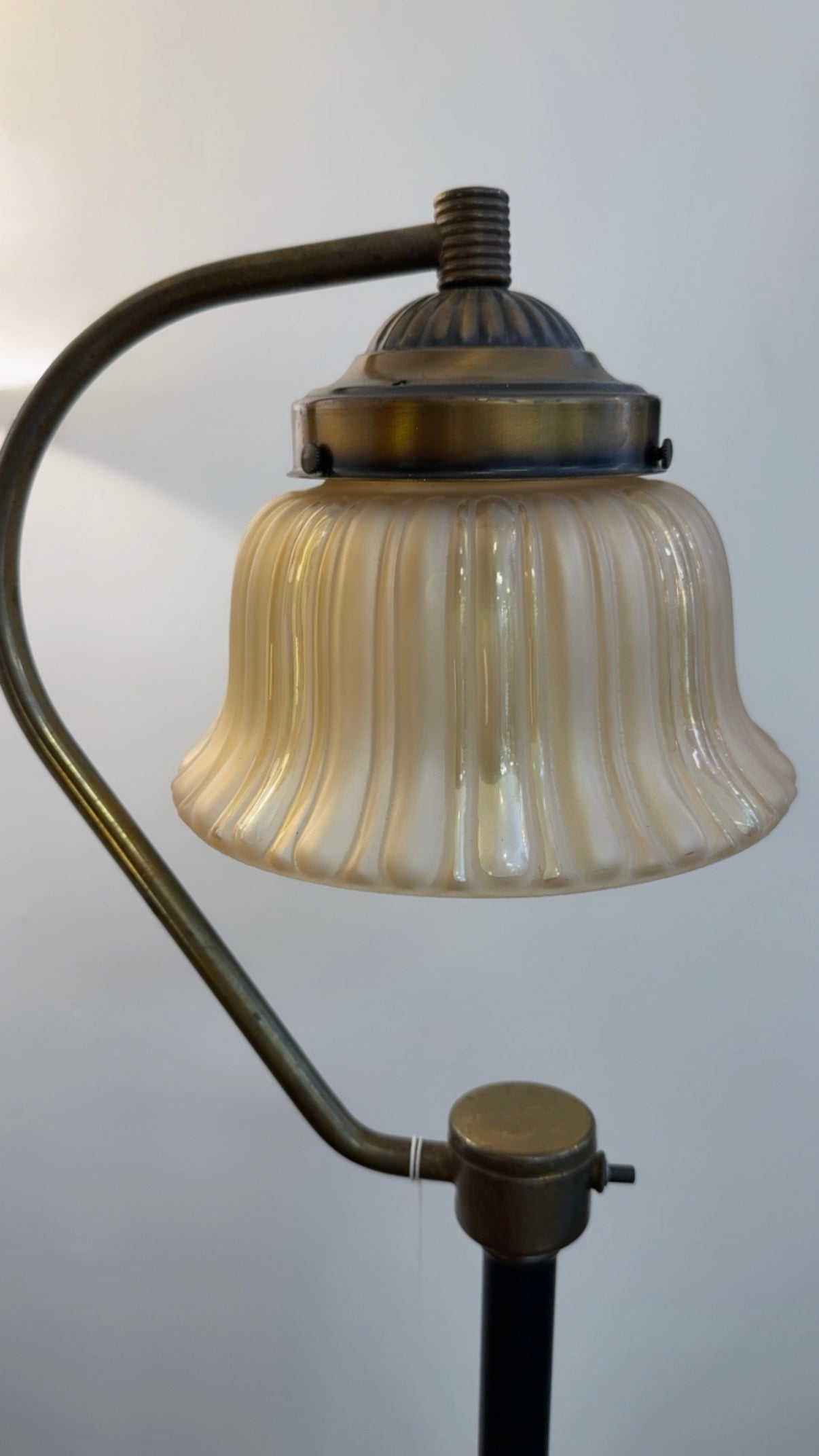 RARE CIRCA 1920s ANTIQUE ART DECO FLOOR LAMP