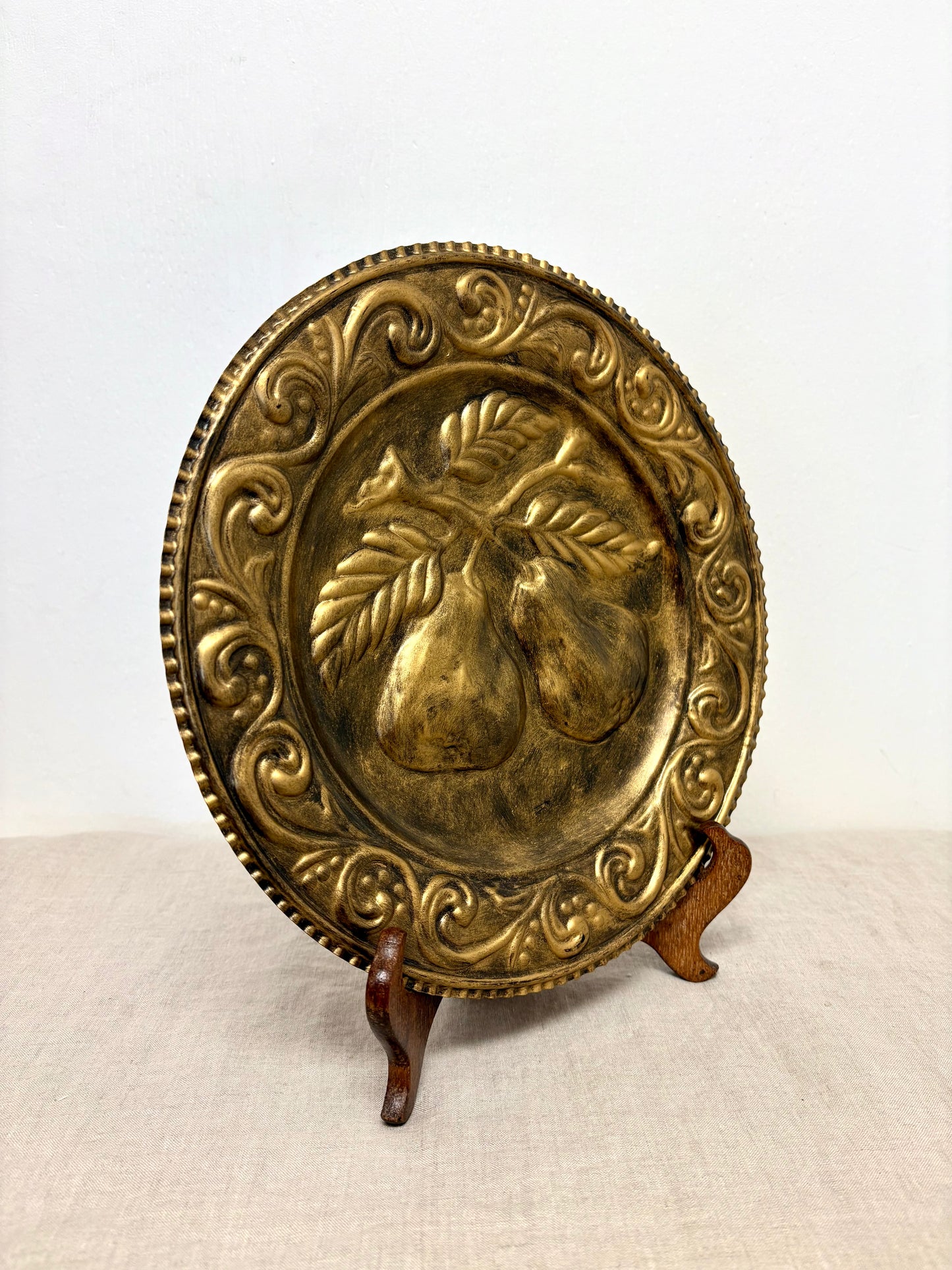 Embossed Round Copper Fruit Plaque