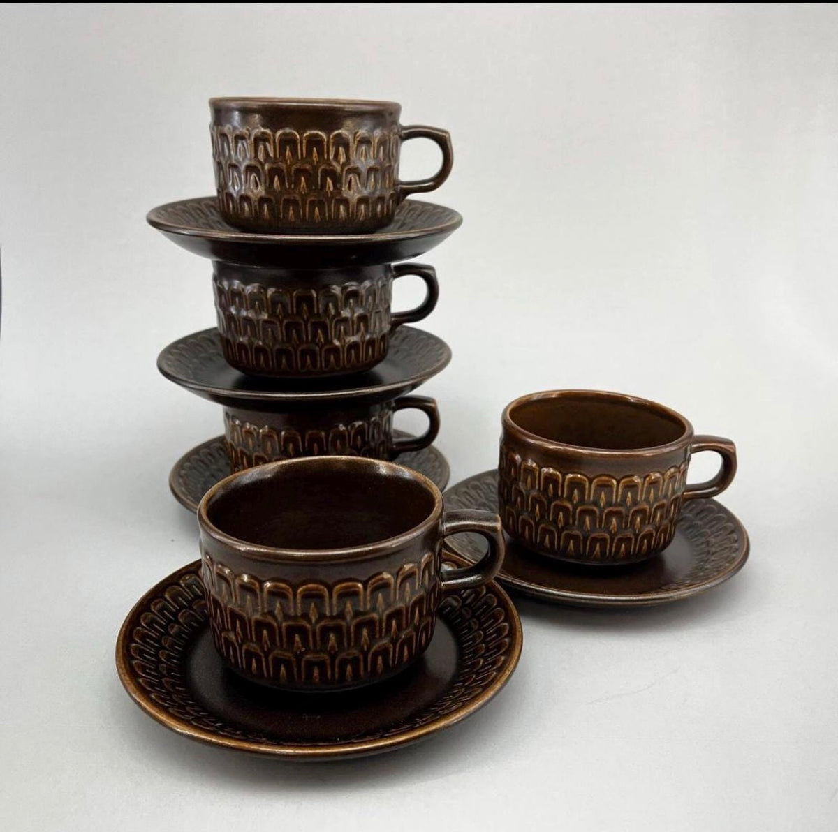 MCM WEDGWOOD PENNINE CUPS & SAUCERS