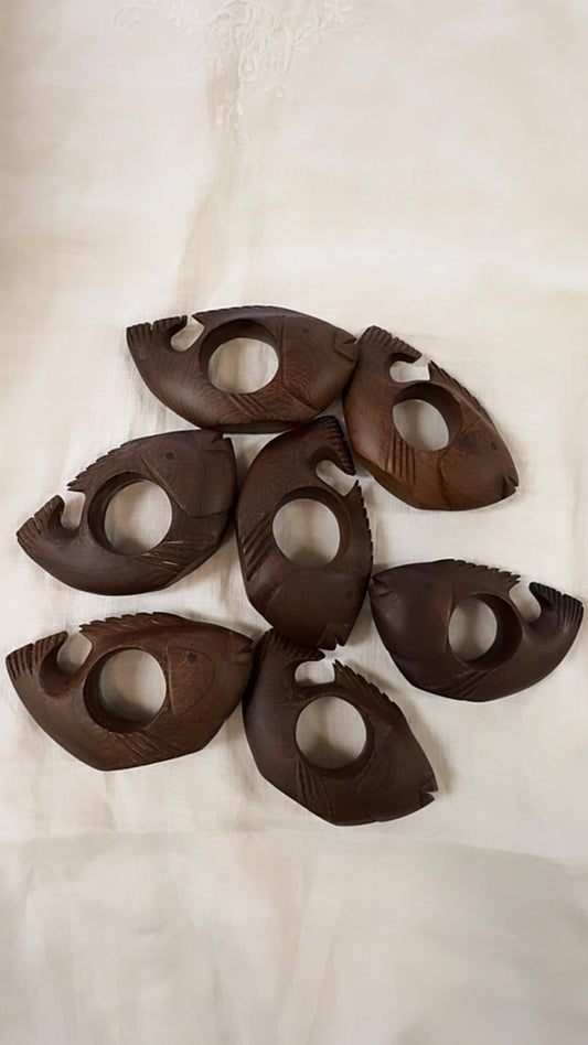 Vintage Carved Wooden Fish 
Napkin Rings