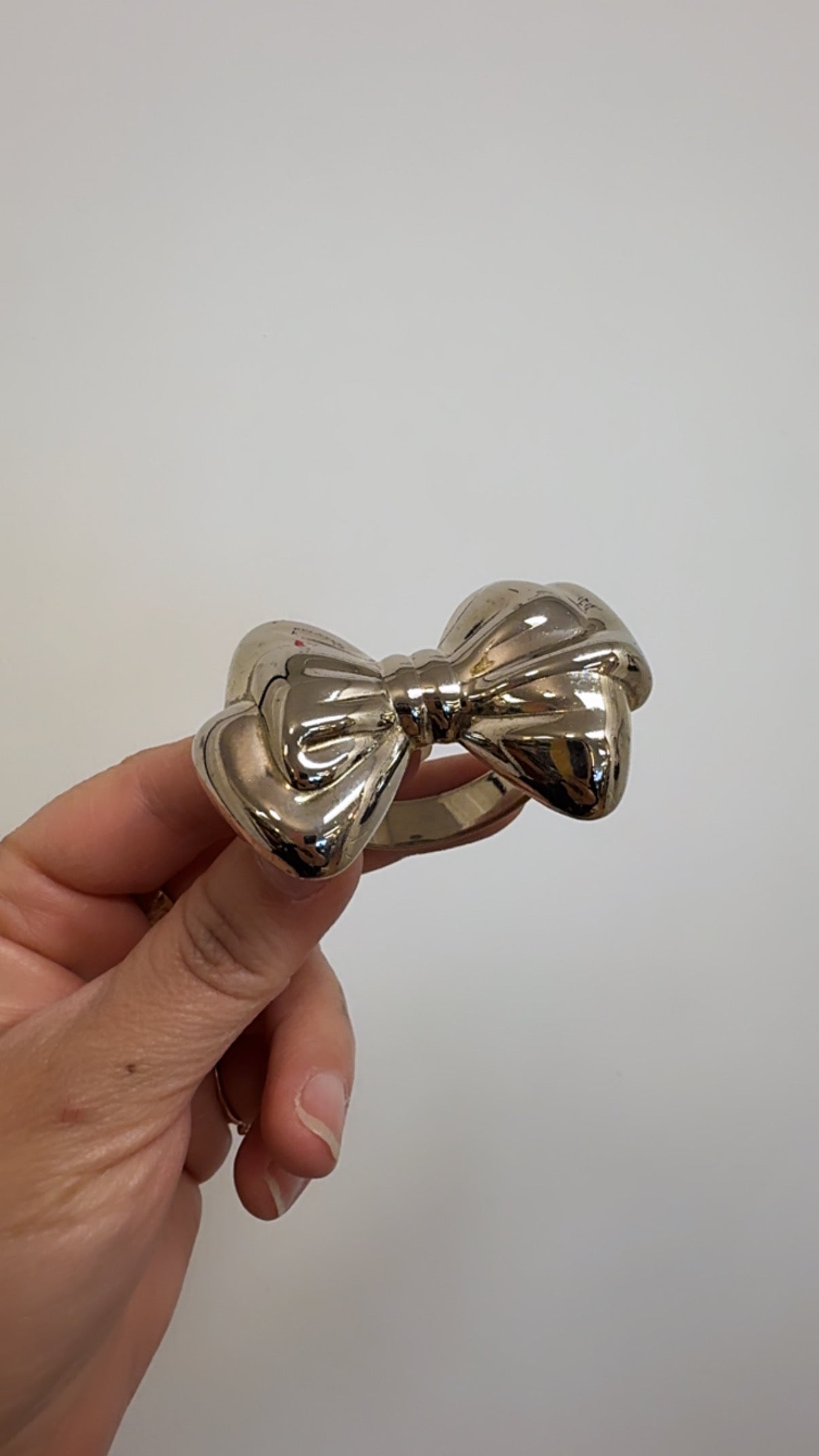 Vintage Silver Bow Napkin Rings
