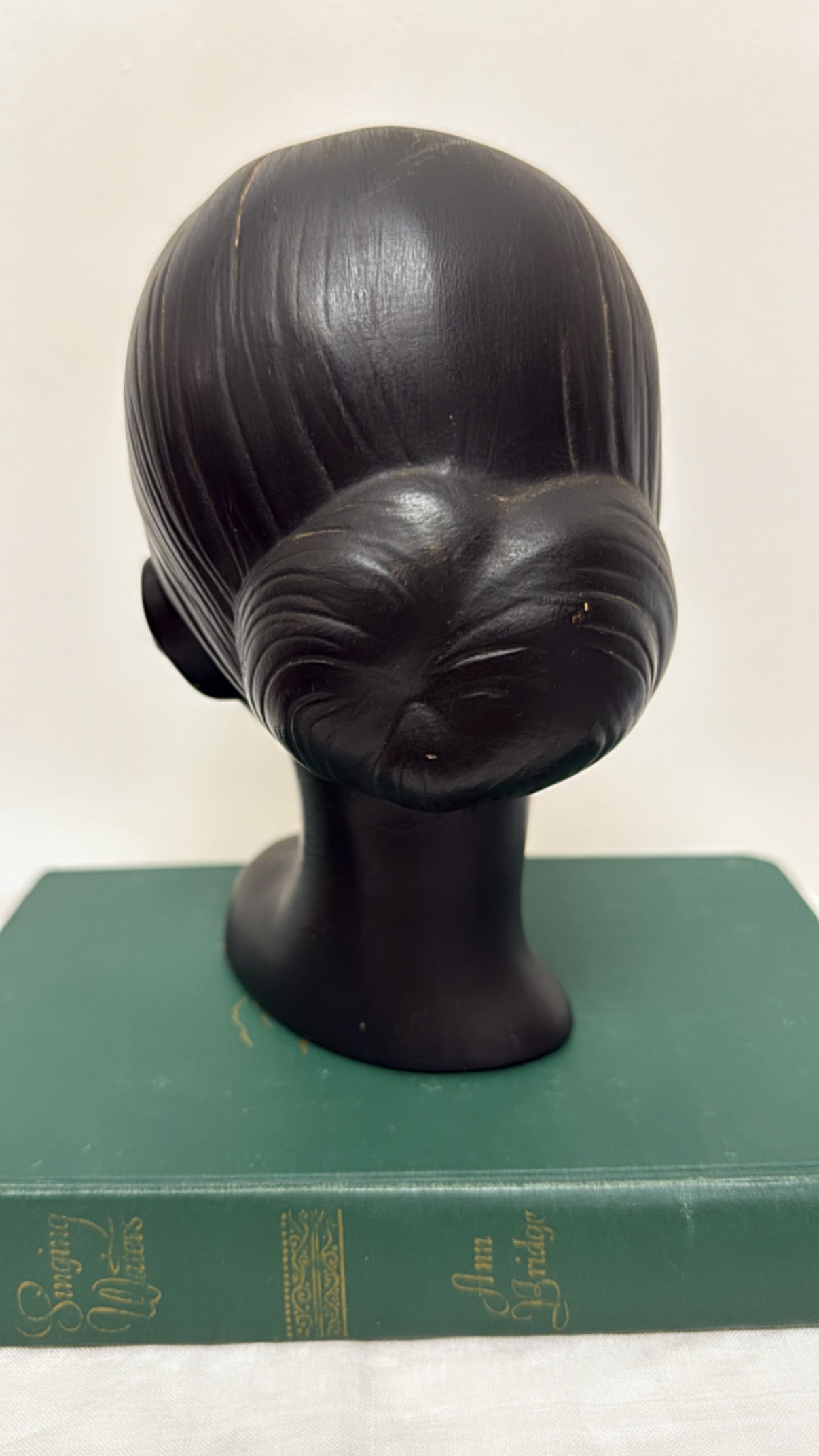 80s Girl Bust