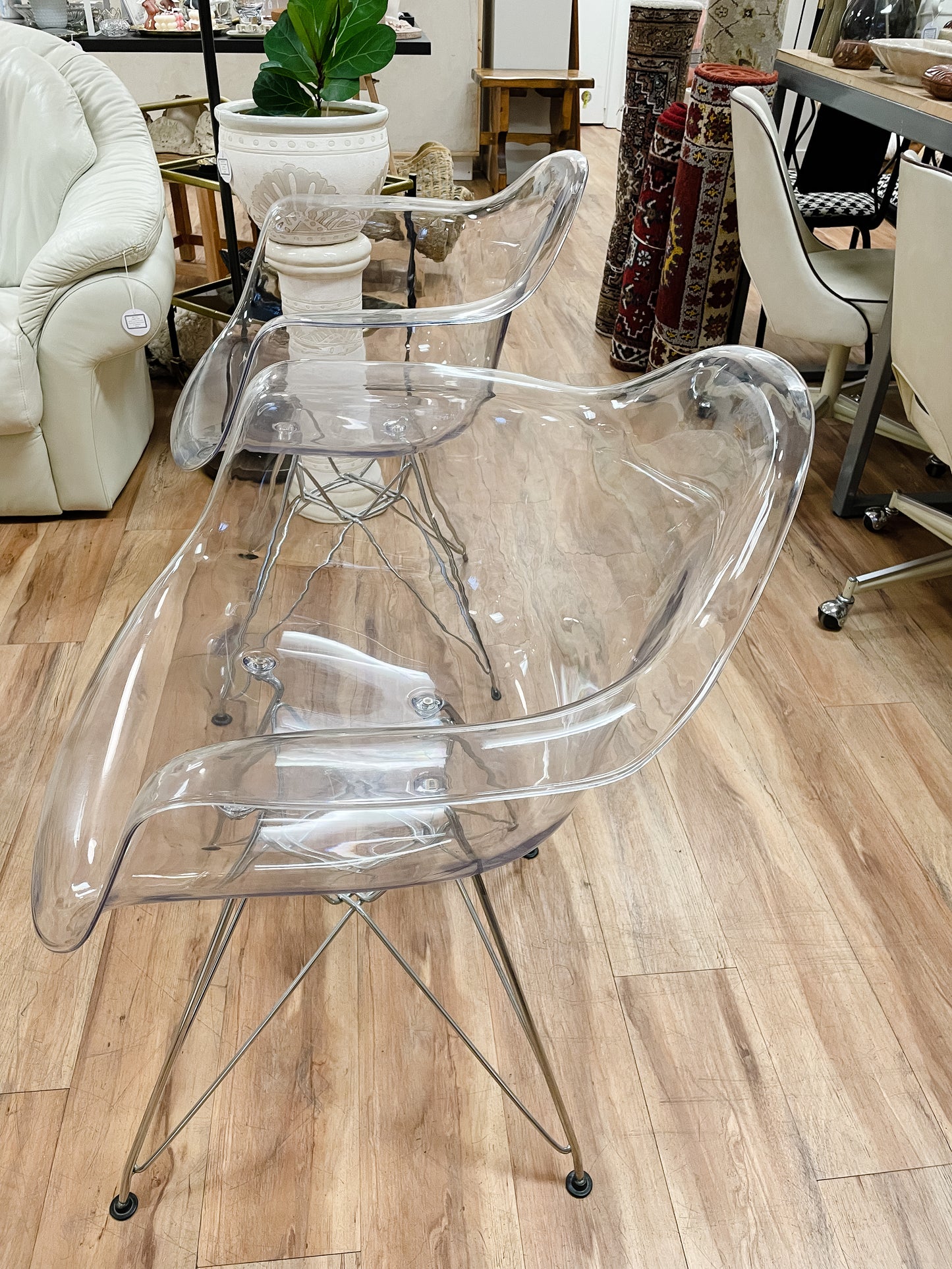 Modern Plastic Chair