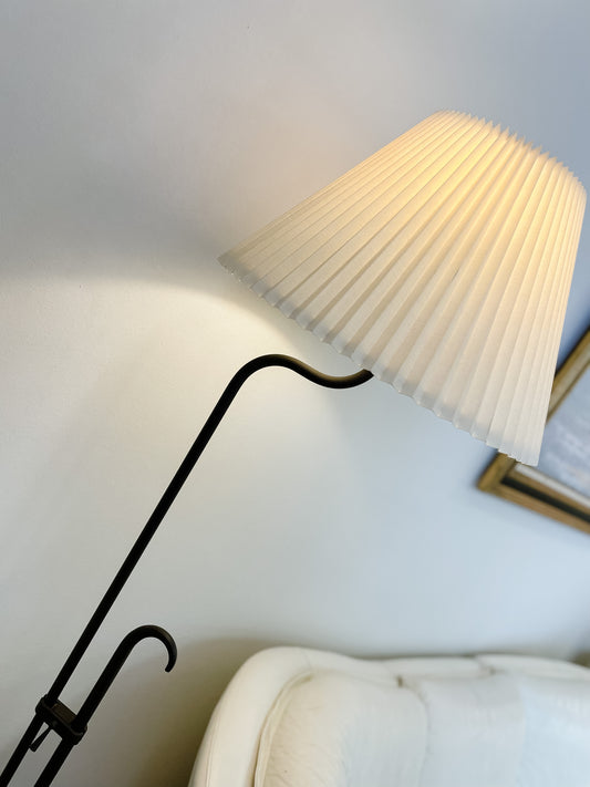 Curved Metal Lamp